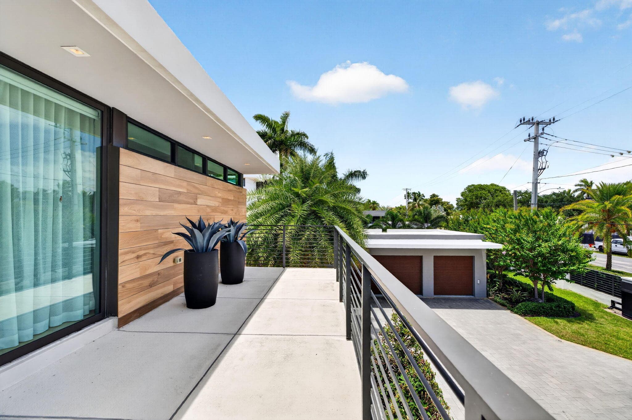 1529 Middle River Drive, Fort Lauderdale, FL 33304 — photo 71 of 120