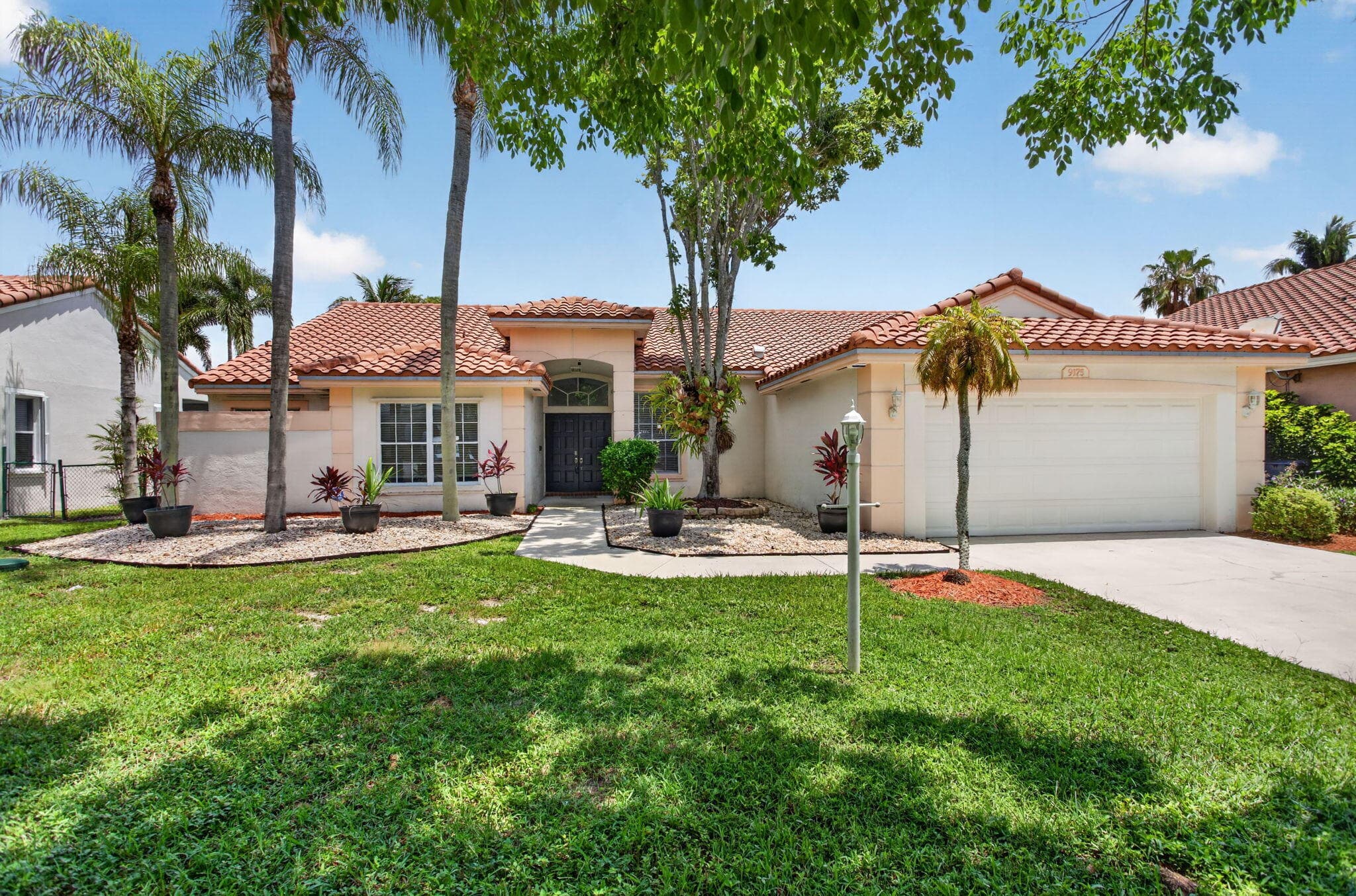 9175 NW 41st Manor, Coral Springs, FL 33065 — photo 1 of 39