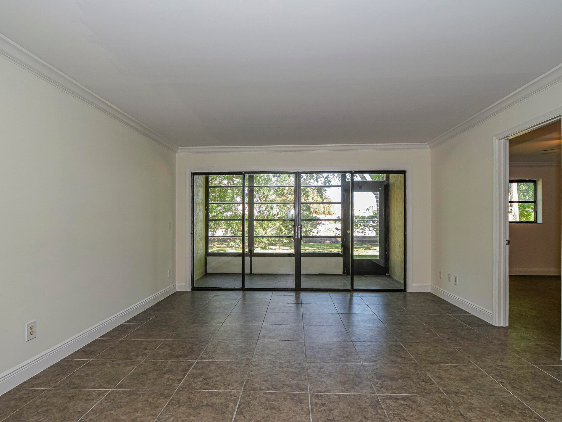 400 18th Street G2, Vero Beach, FL 32960 — photo 6 of 27
