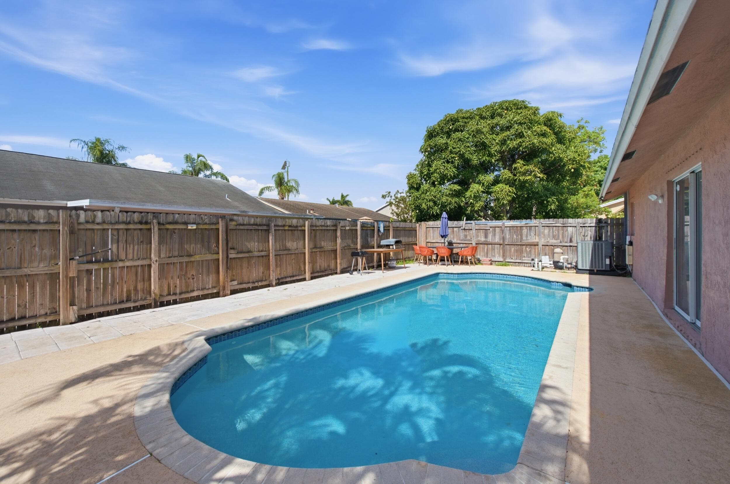 5635 Lake George Place, Lake Worth, FL 33463 — photo 31 of 41