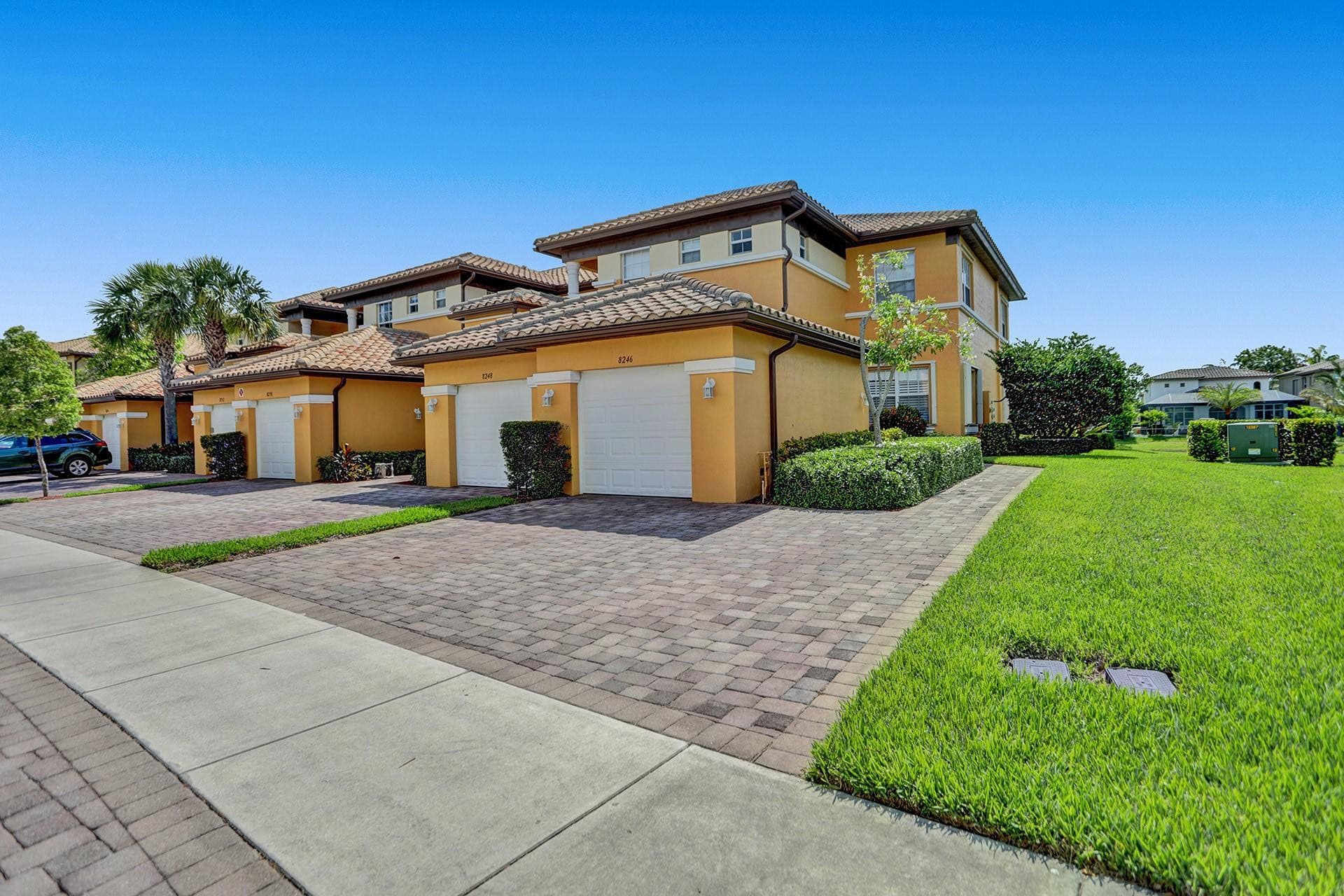 8246 NW 127th Lane 29-c, Parkland, FL 33076 — photo 1 of 36