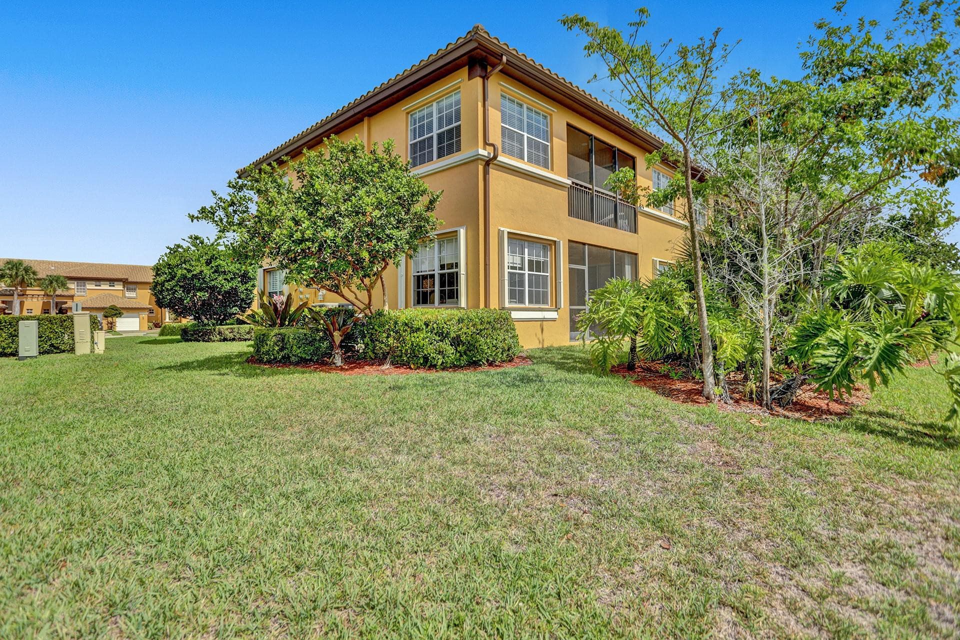 8246 NW 127th Lane 29-c, Parkland, FL 33076 — photo 3 of 36