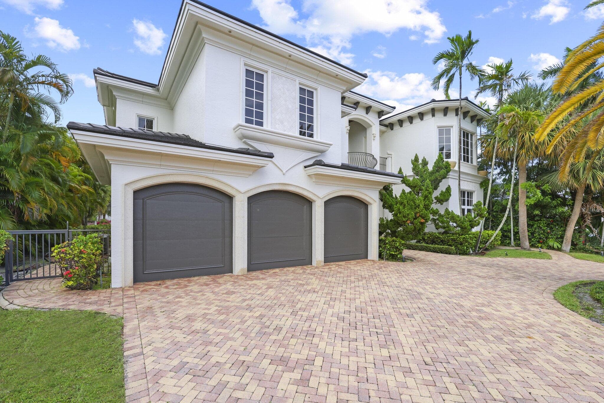 501 Golden Harbour Drive, Boca Raton, FL 33432 — photo 4 of 52