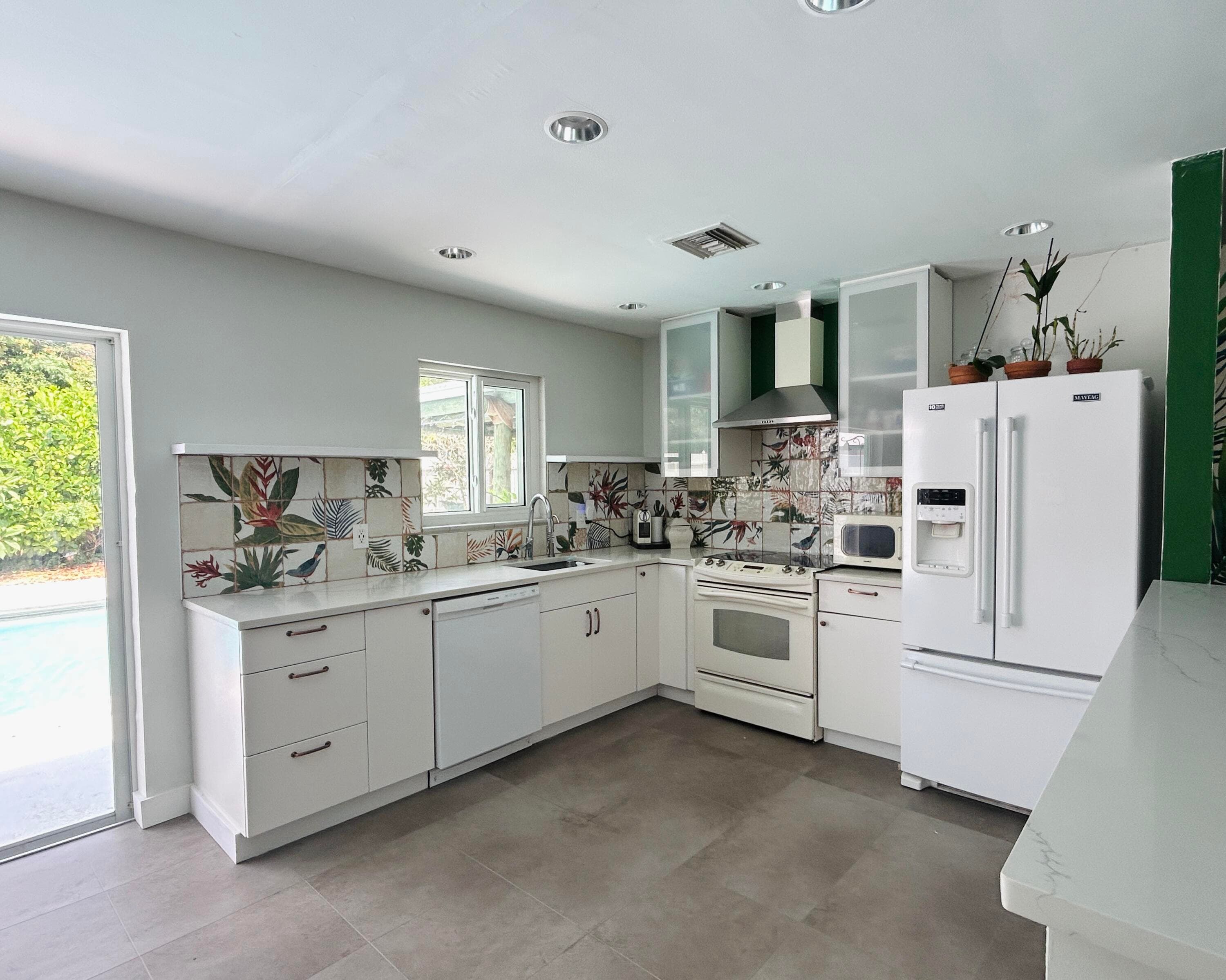 1301 SE Sandpiper Lane, Stuart, FL 34996 — photo 12 of 42