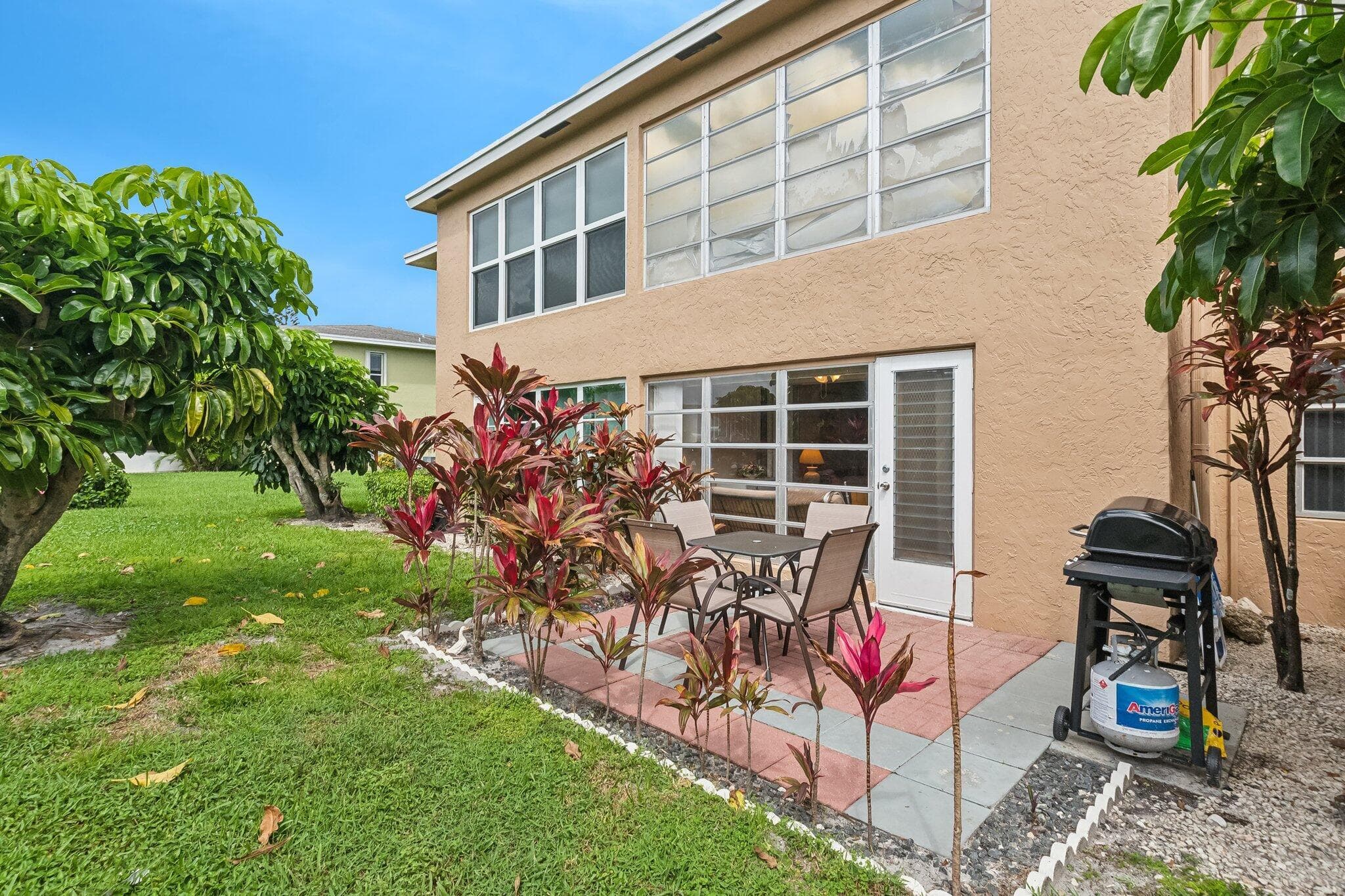 1051 Orange Terrace 103, Delray Beach, FL 33445 — photo 32 of 48