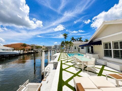 885 Nafa Drive, Boca Raton, FL 33487 — photo 4 of 40