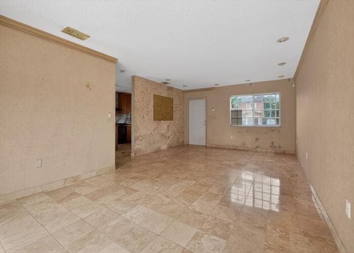 18123 SW 154th Avenue, Miami, FL 33187 — photo 6 of 22