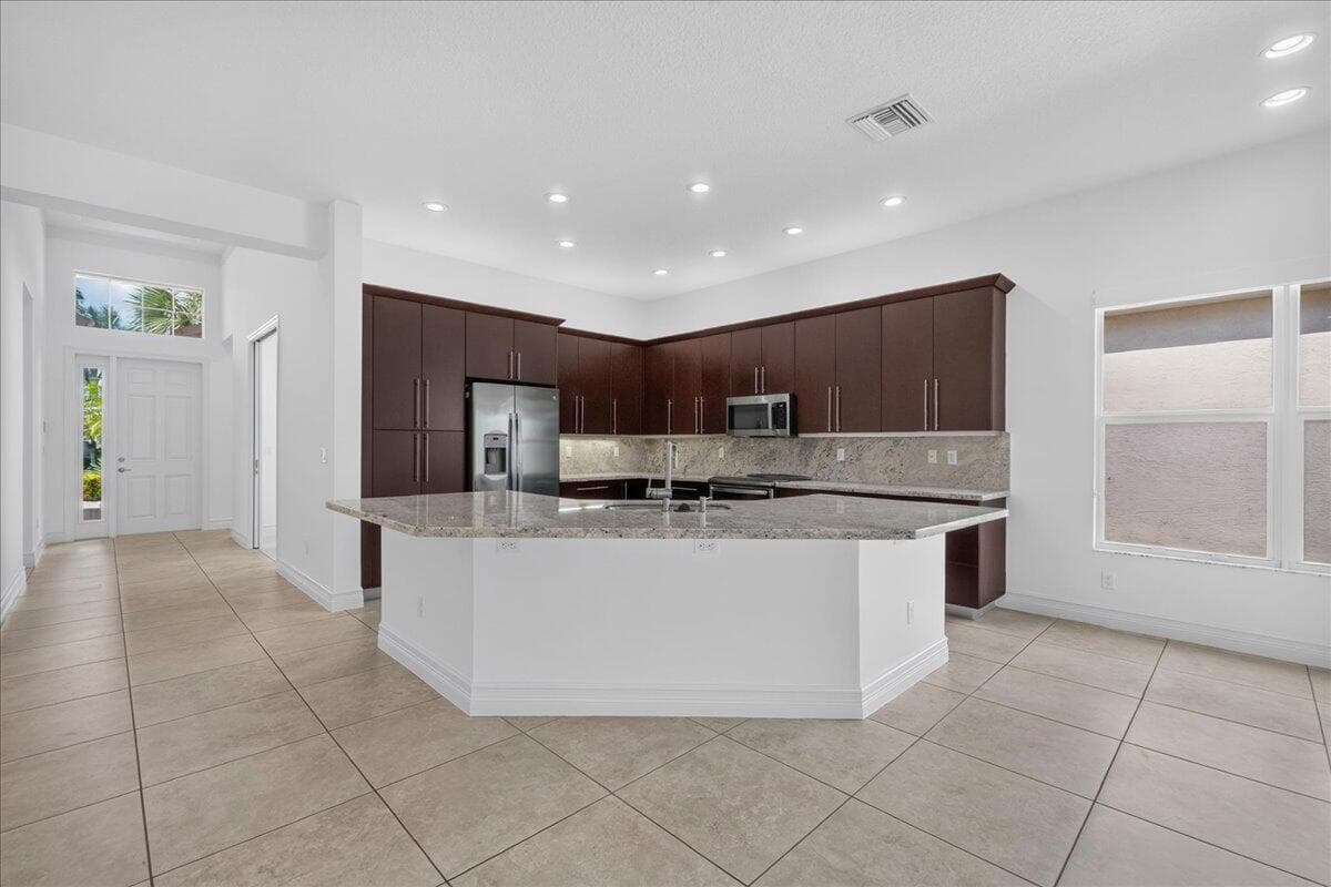 8681 Cathedral Peak Court, Boynton Beach, FL 33473 — photo 7 of 50