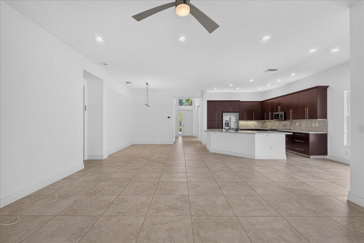 8681 Cathedral Peak Court, Boynton Beach, FL 33473 — photo 11 of 50