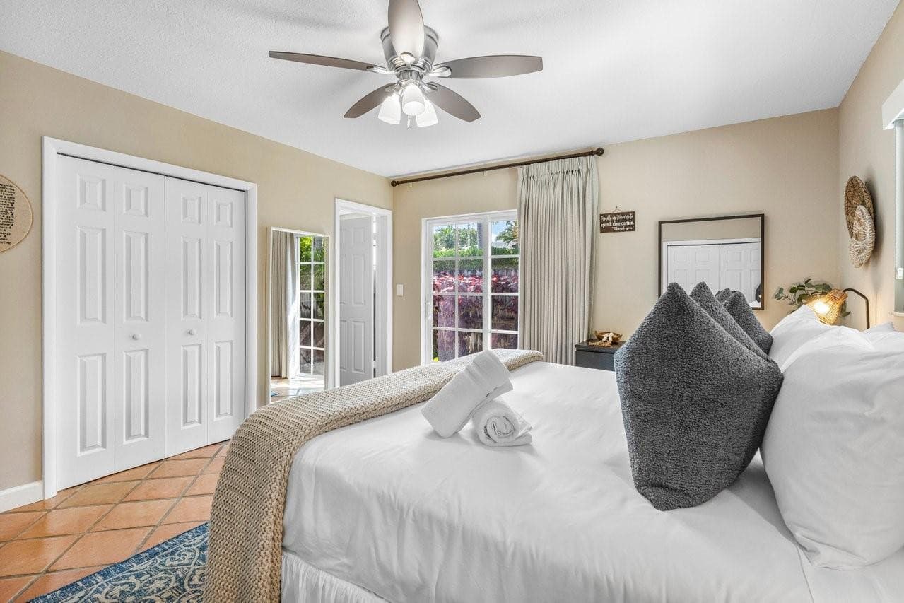 615 & 617 NE 9th Avenue, Fort Lauderdale, FL 33304 — photo 34 of 91