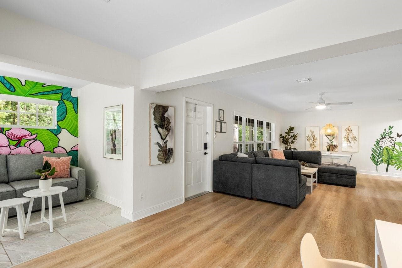 615 & 617 NE 9th Avenue, Fort Lauderdale, FL 33304 — photo 36 of 91