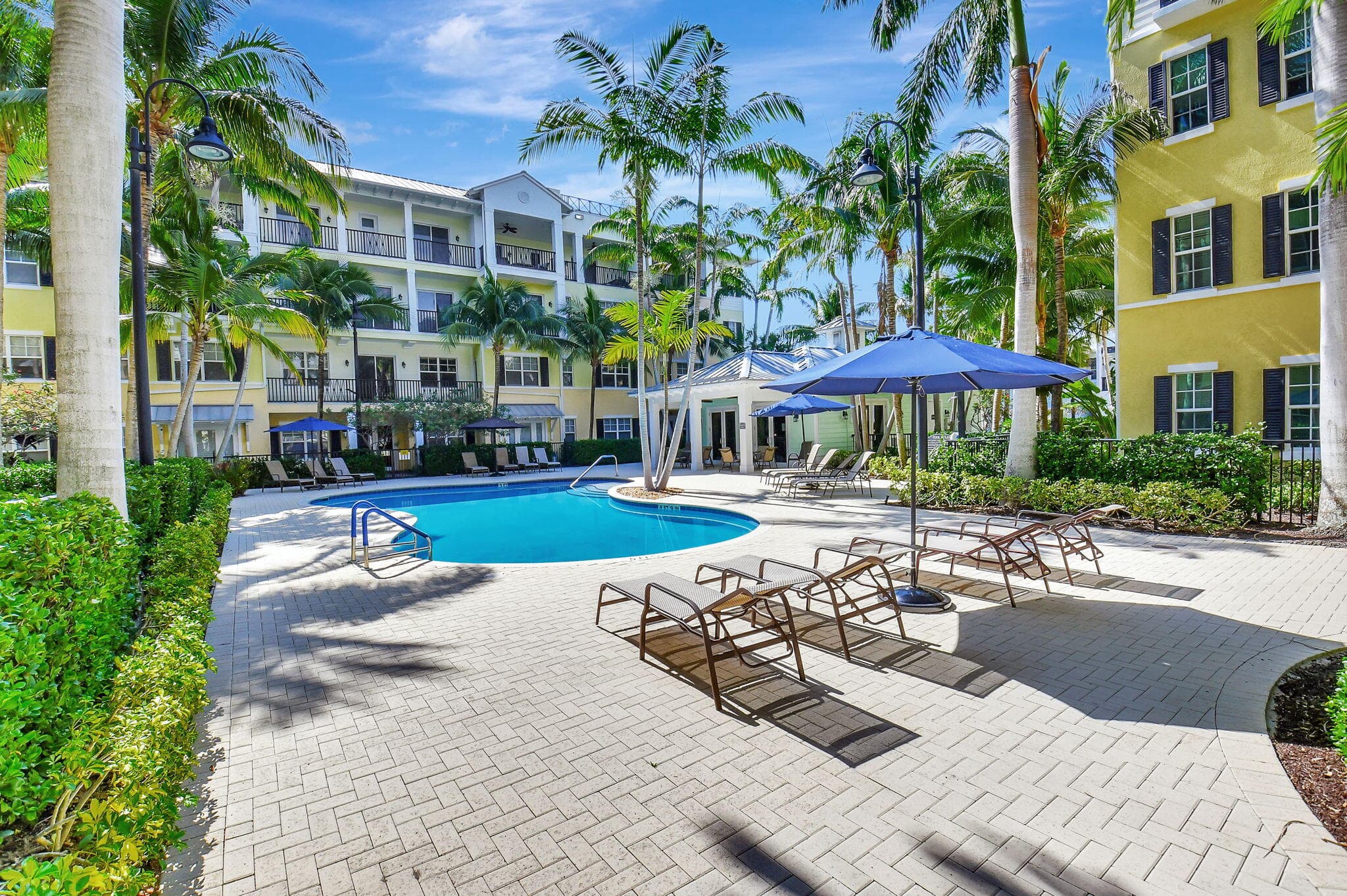 225 S Latitude Circle 105, Delray Beach, FL 33483 — photo 2 of 3