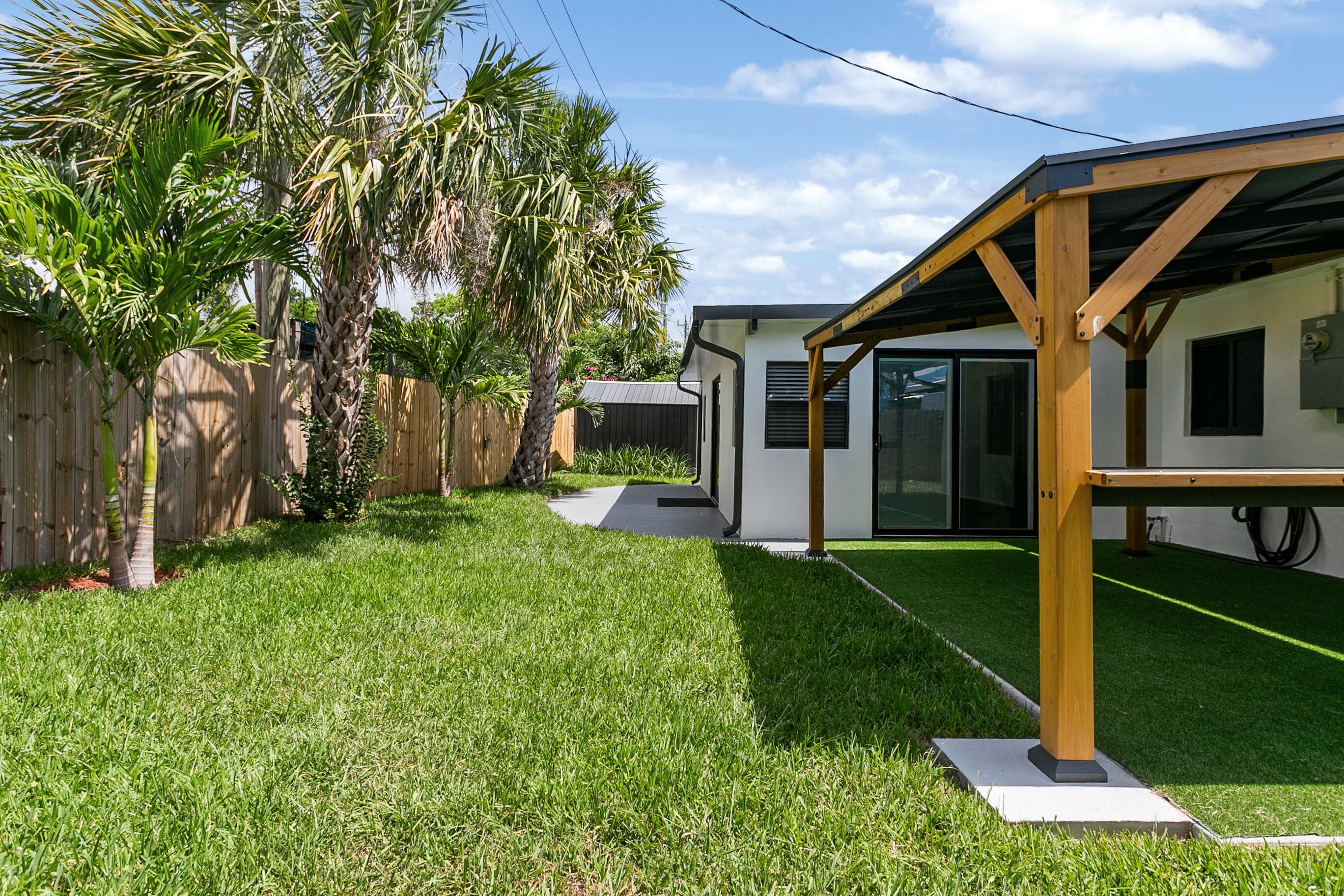 3141 NE 14th Avenue, Pompano Beach, FL 33064 — photo 35 of 41