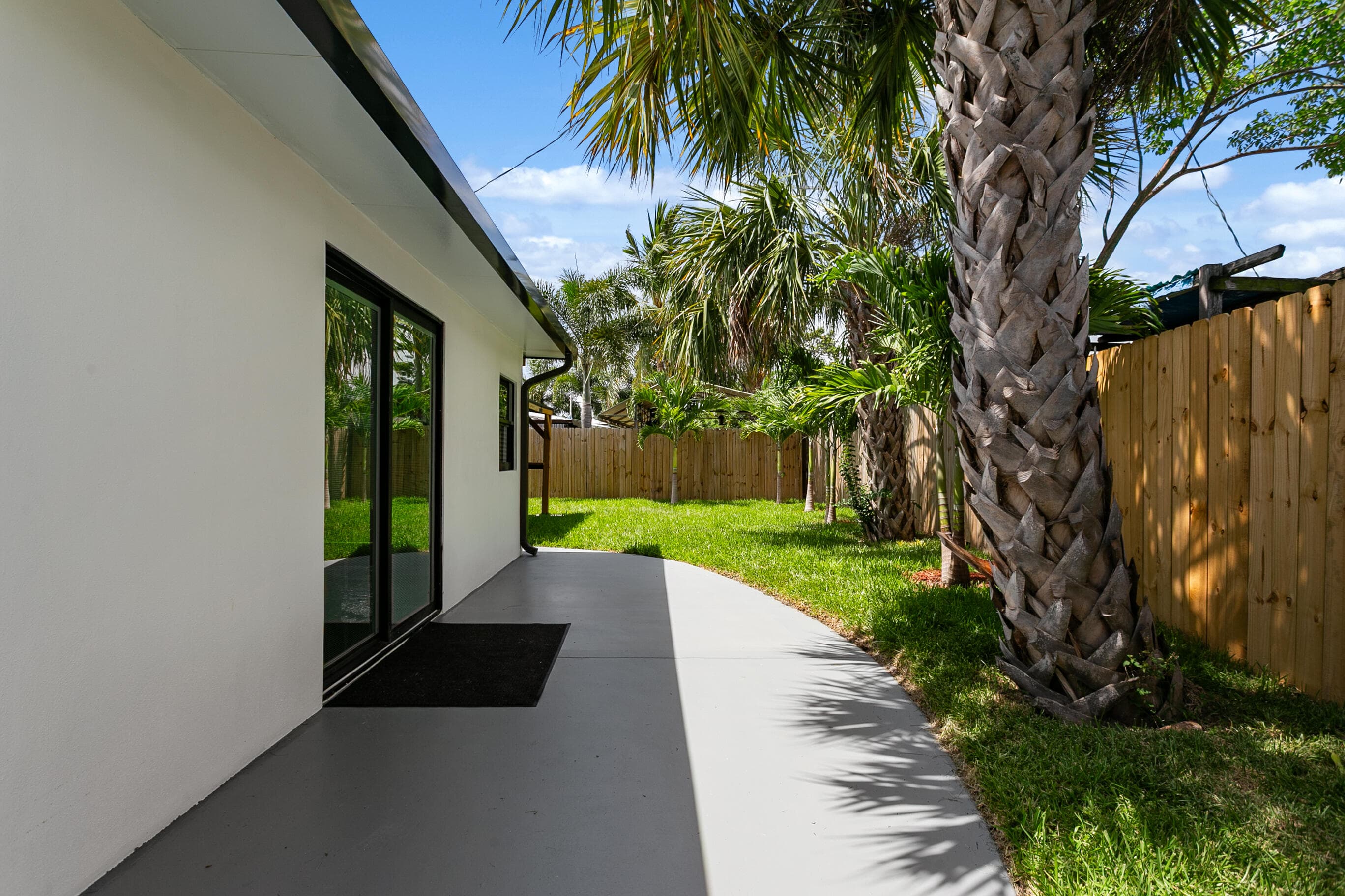 3141 NE 14th Avenue, Pompano Beach, FL 33064 — photo 36 of 41