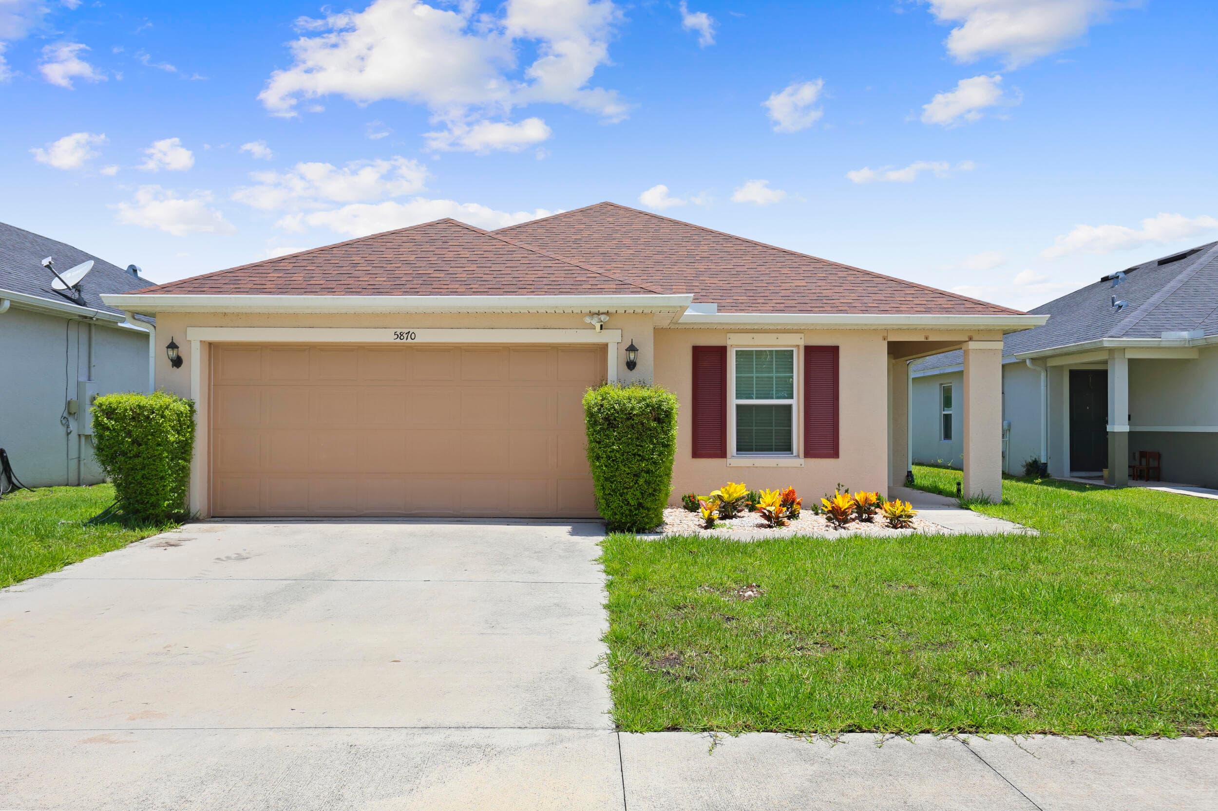 5870 NW Pine Trail Circle, Port St. Lucie, FL 34983 — photo 1 of 36