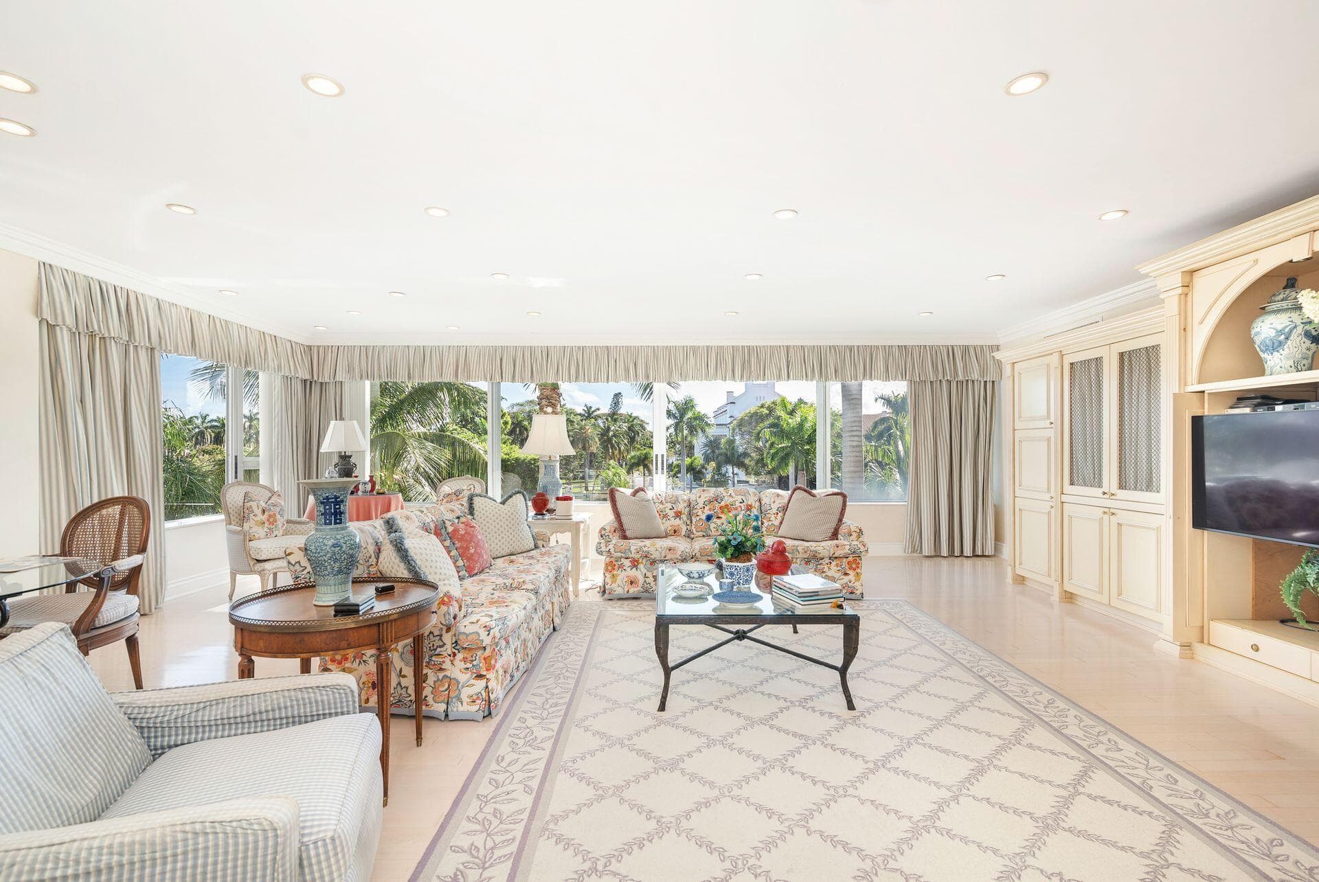 44 Cocoanut Row 227b, Palm Beach, FL 33480 — photo 8 of 28
