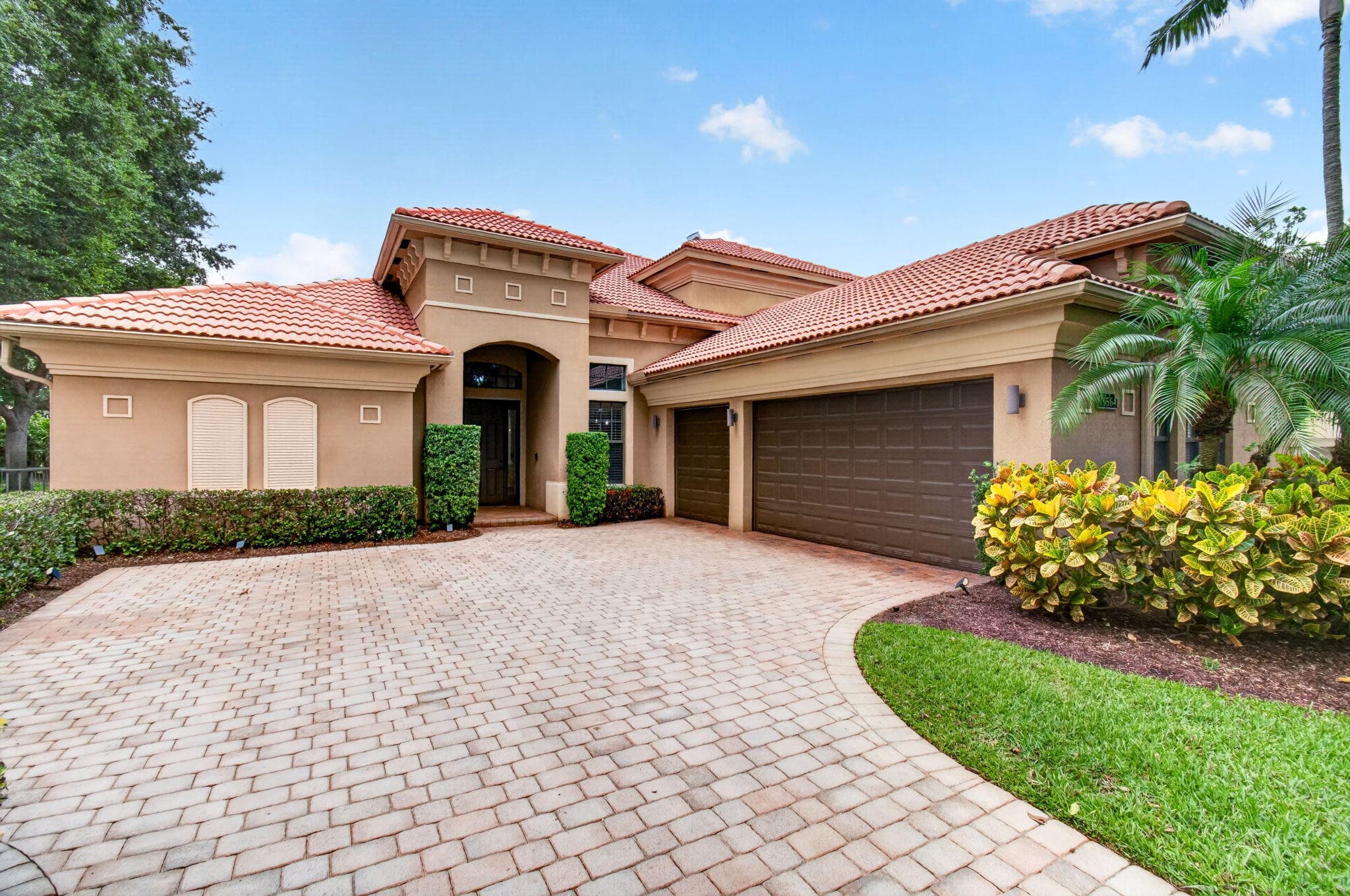 15564 Glencrest Avenue, Delray Beach, FL 33446 — photo 1 of 104