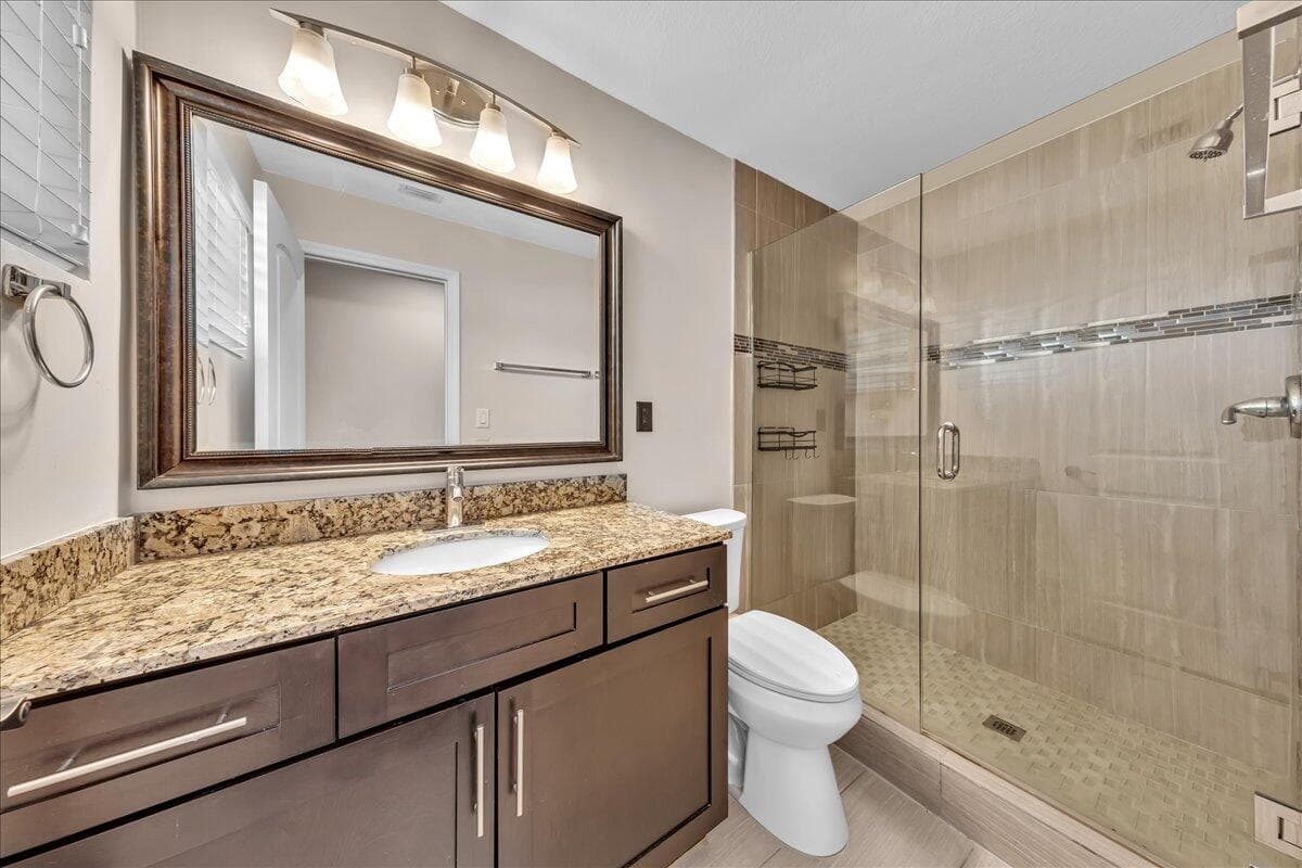 611 N Highland Drive, Hollywood, FL 33021 — photo 26 of 36