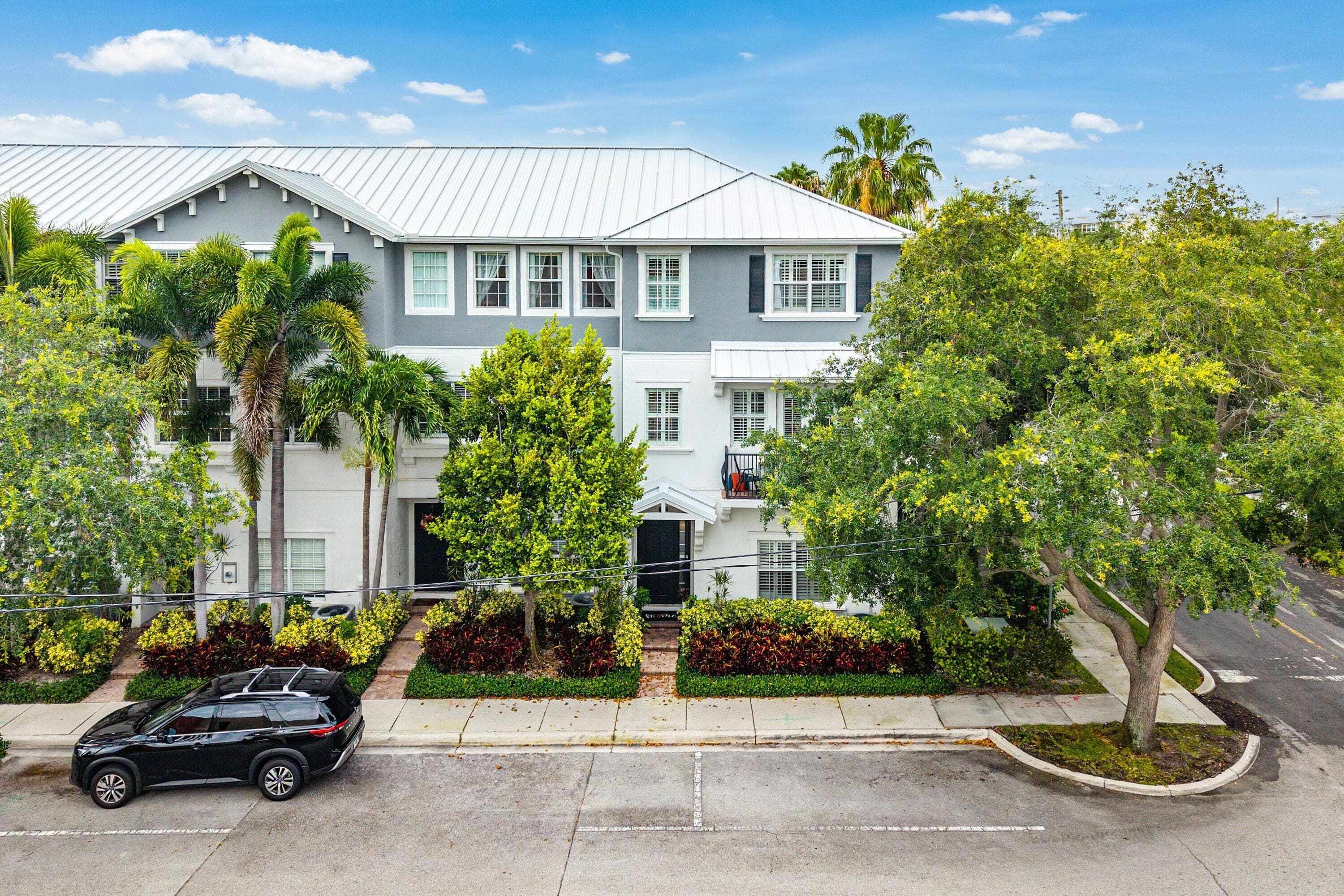 290 NE 5th Avenue 9, Delray Beach, FL 33483 — photo 5 of 38