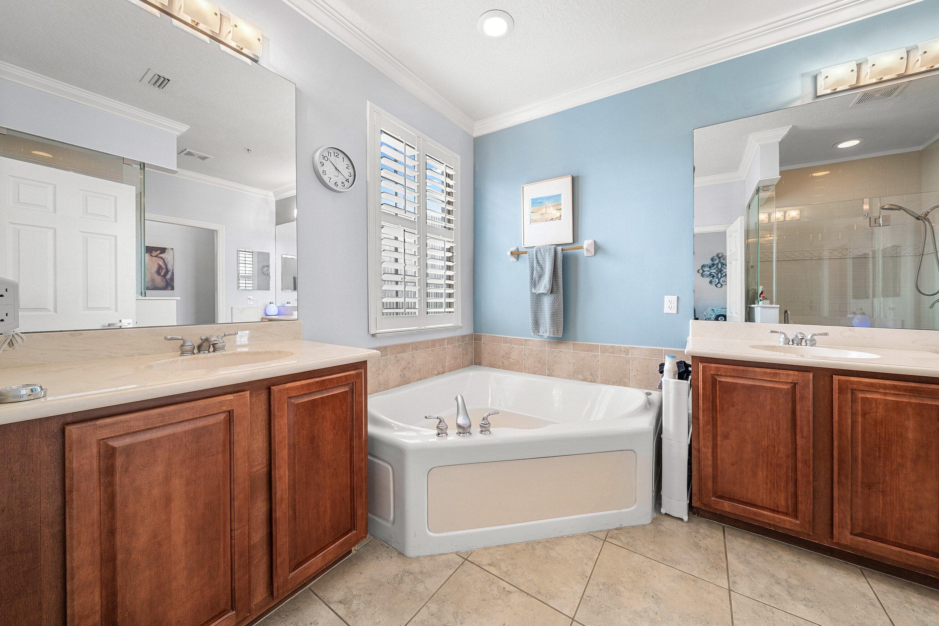 290 NE 5th Avenue 9, Delray Beach, FL 33483 — photo 25 of 38