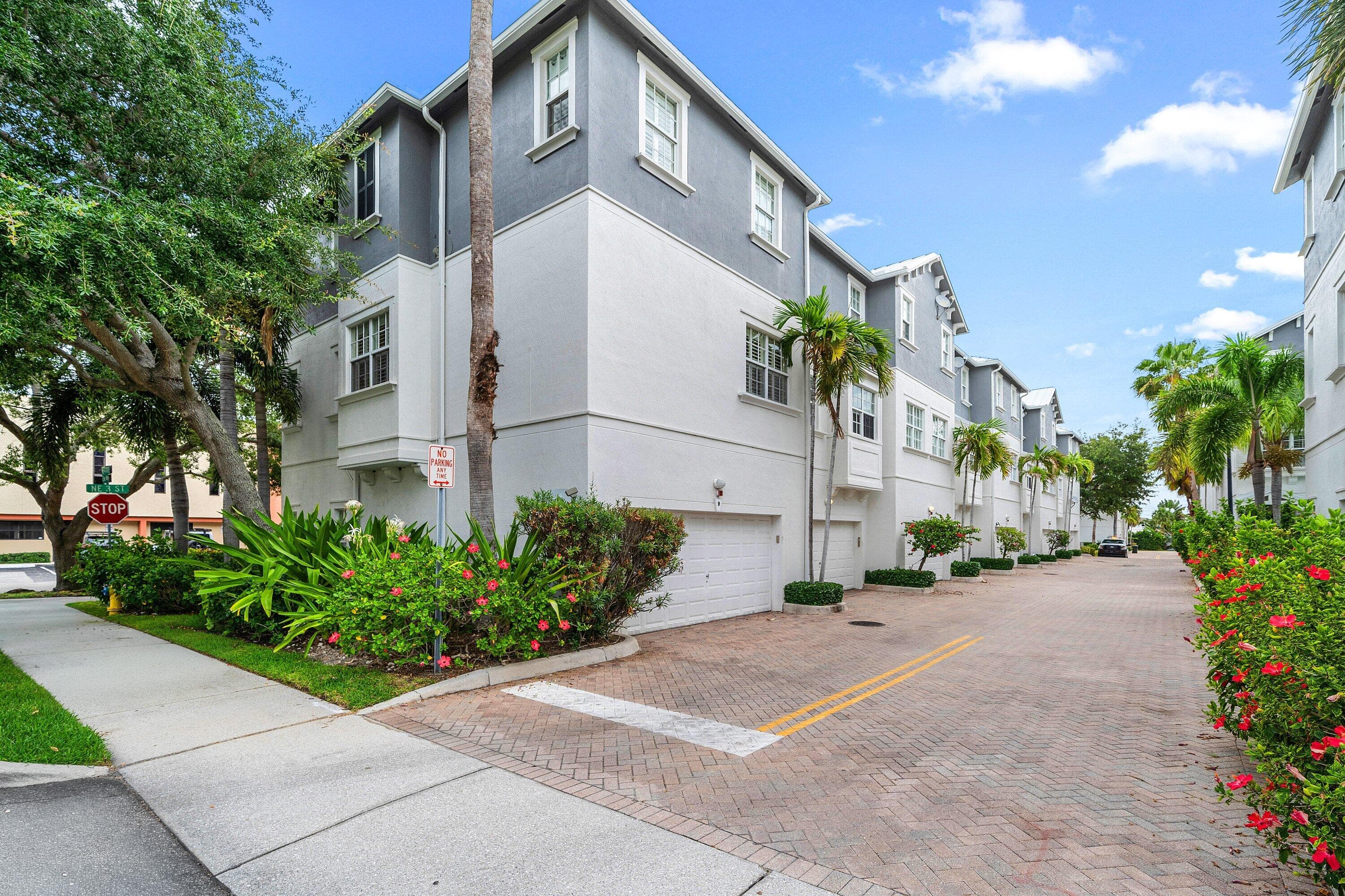 290 NE 5th Avenue 9, Delray Beach, FL 33483 — photo 34 of 38