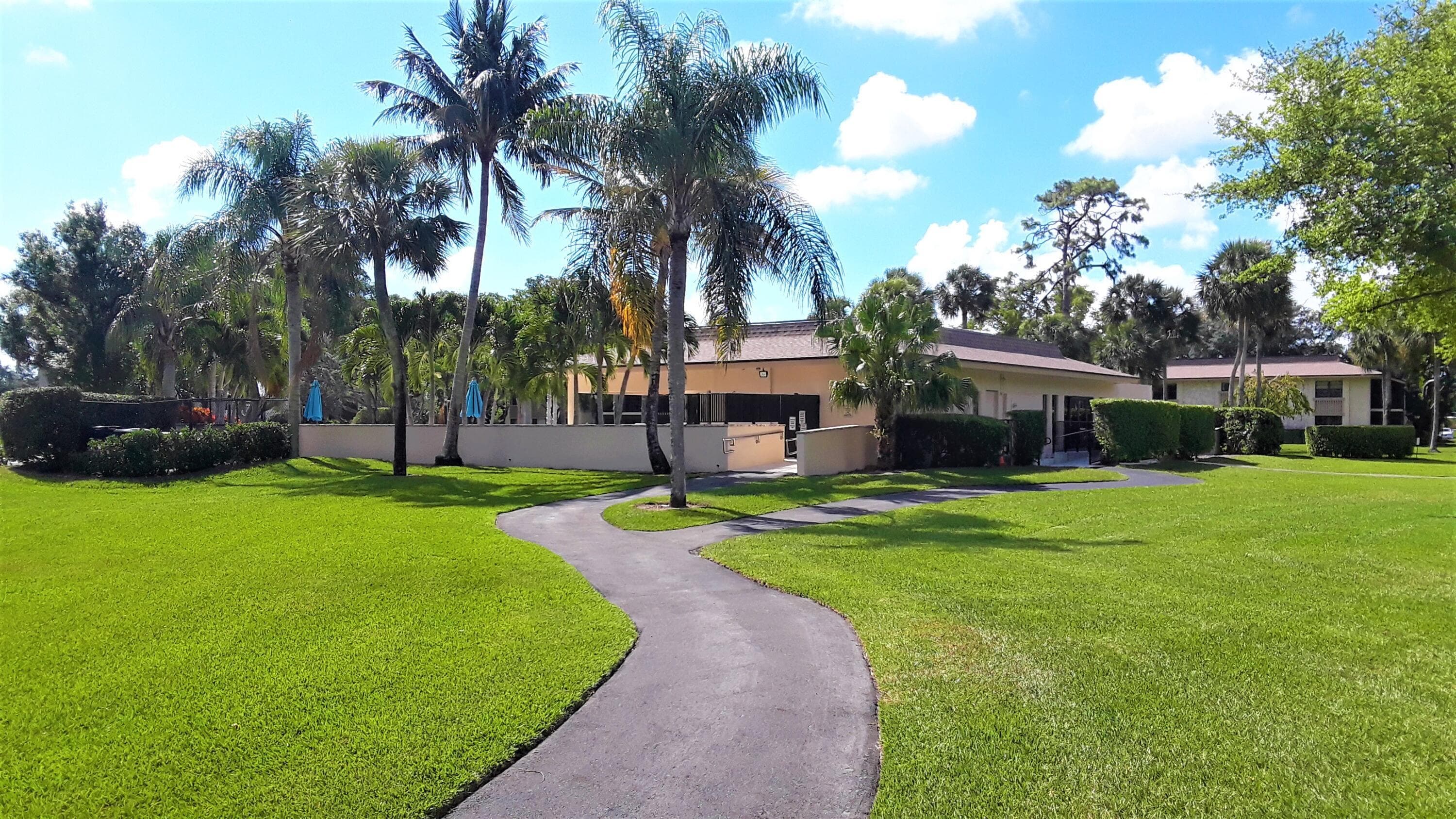171 Deer Creek Boulevard 701, Deerfield Beach, FL 33442 — photo 20 of 23