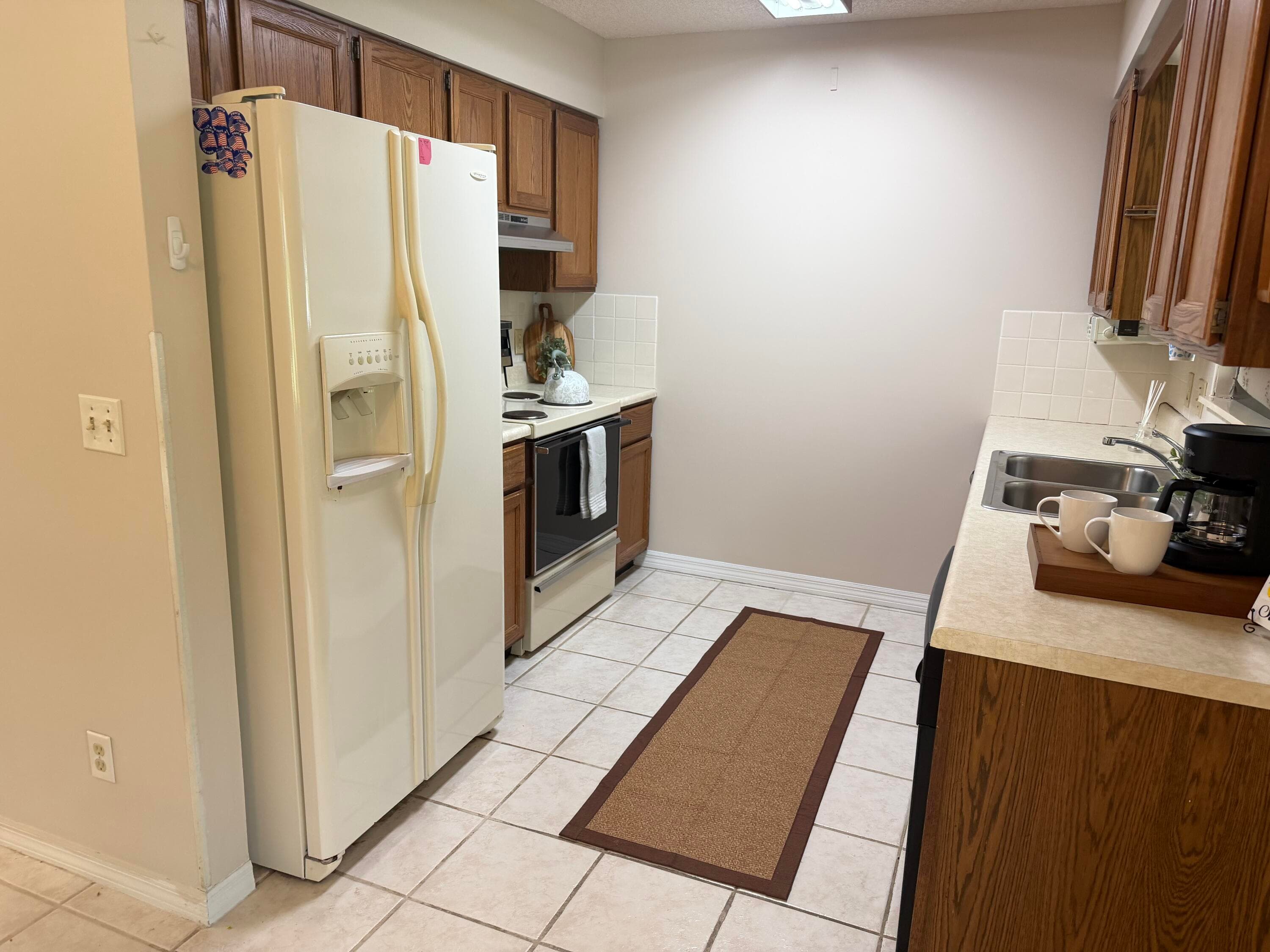 8745 24th Street, Vero Beach, FL 32966 — photo 9 of 55