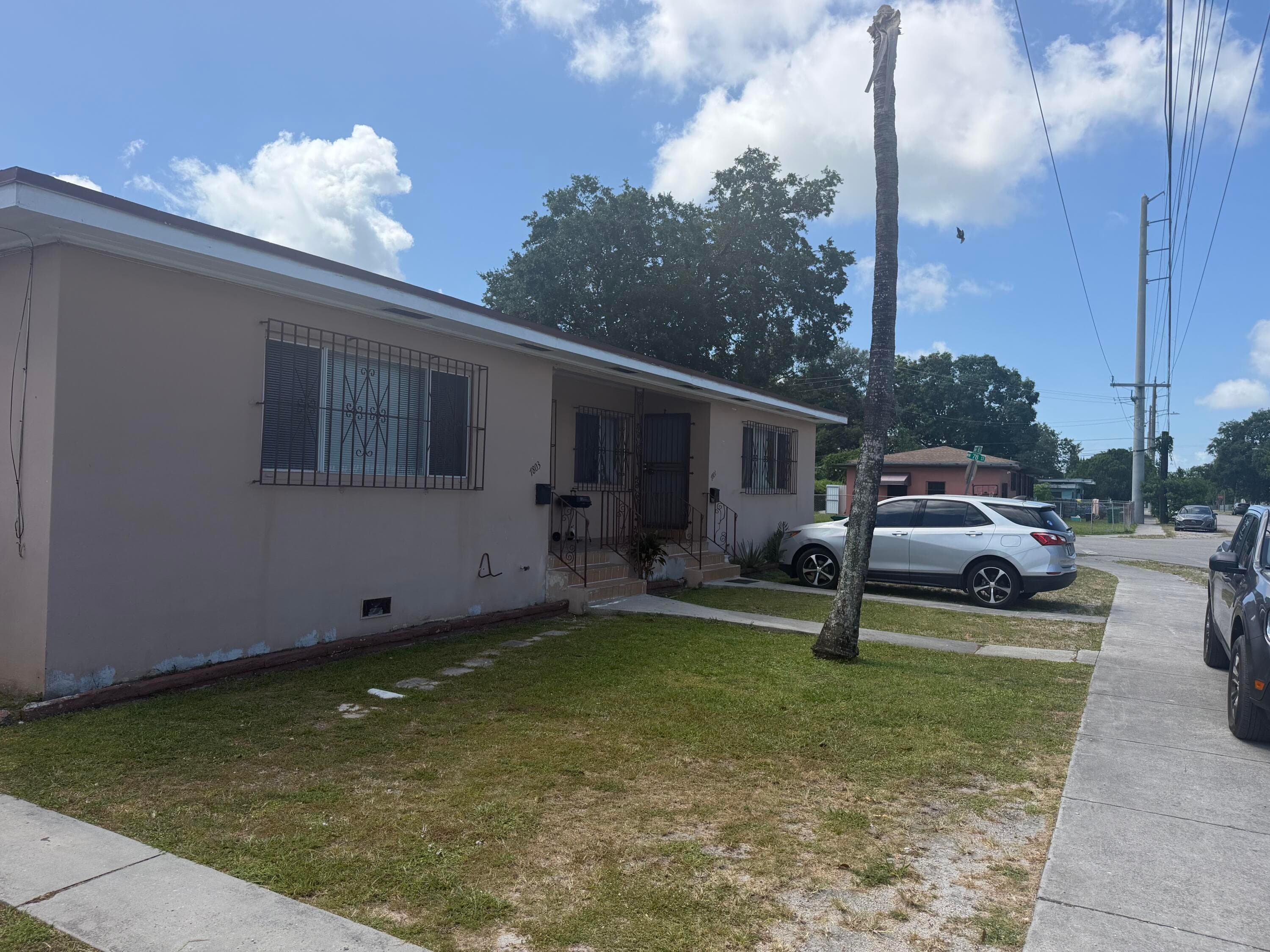 7803 NW 8th Avenue, Miami, FL 33150 — photo