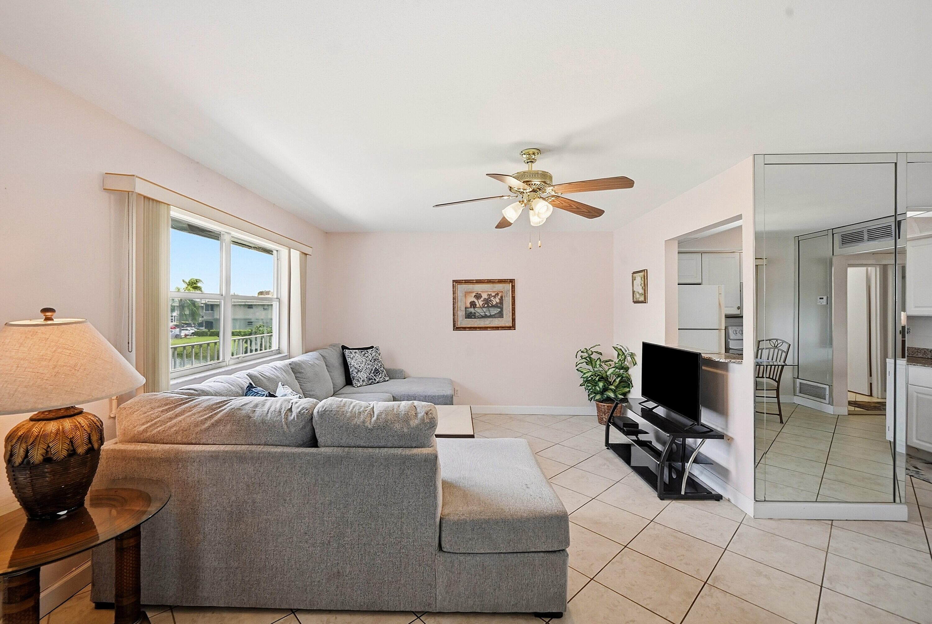 383 Saxony Trail, Delray Beach, FL 33446 — photo 8 of 22
