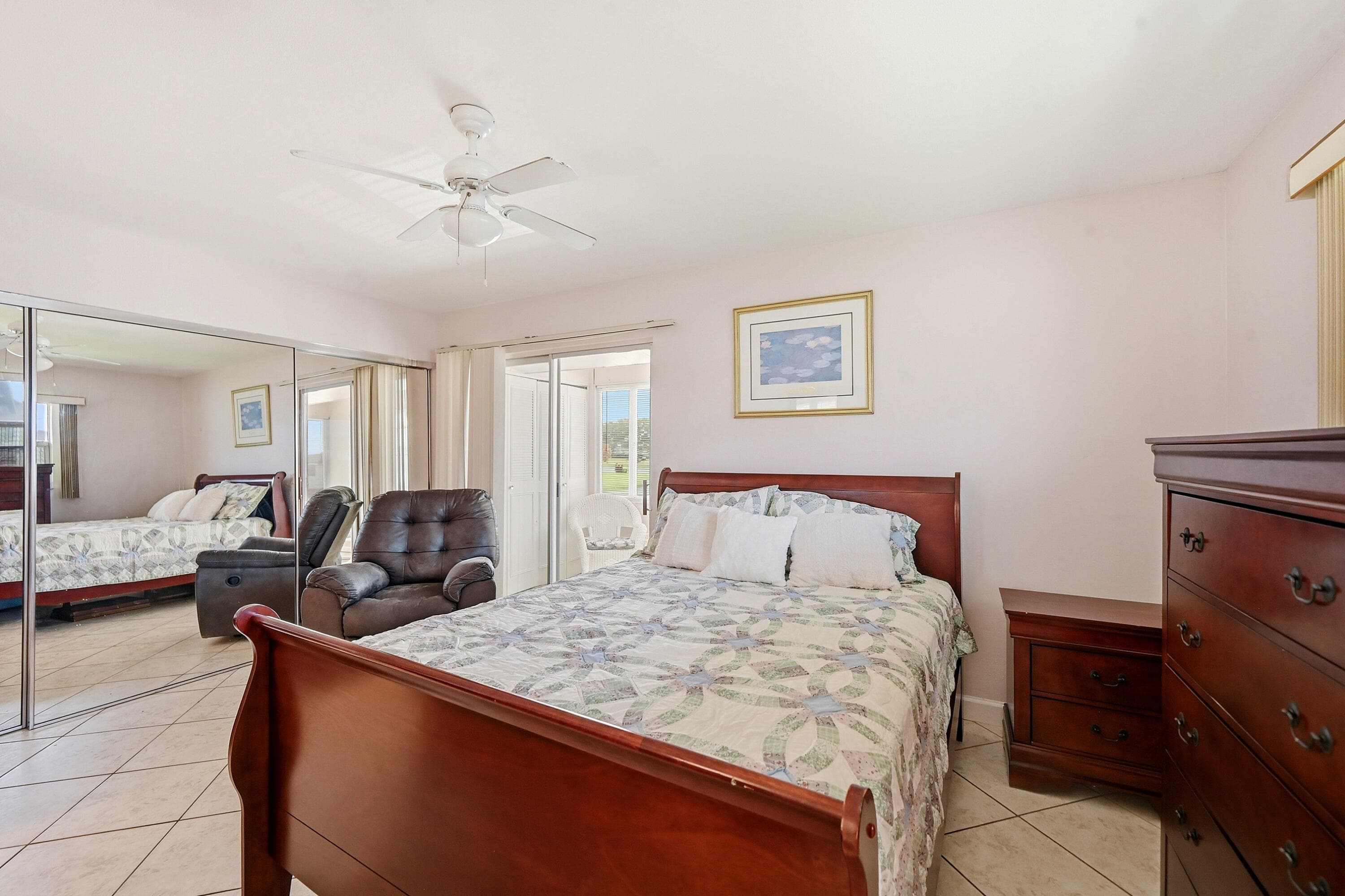 383 Saxony Trail, Delray Beach, FL 33446 — photo 13 of 22