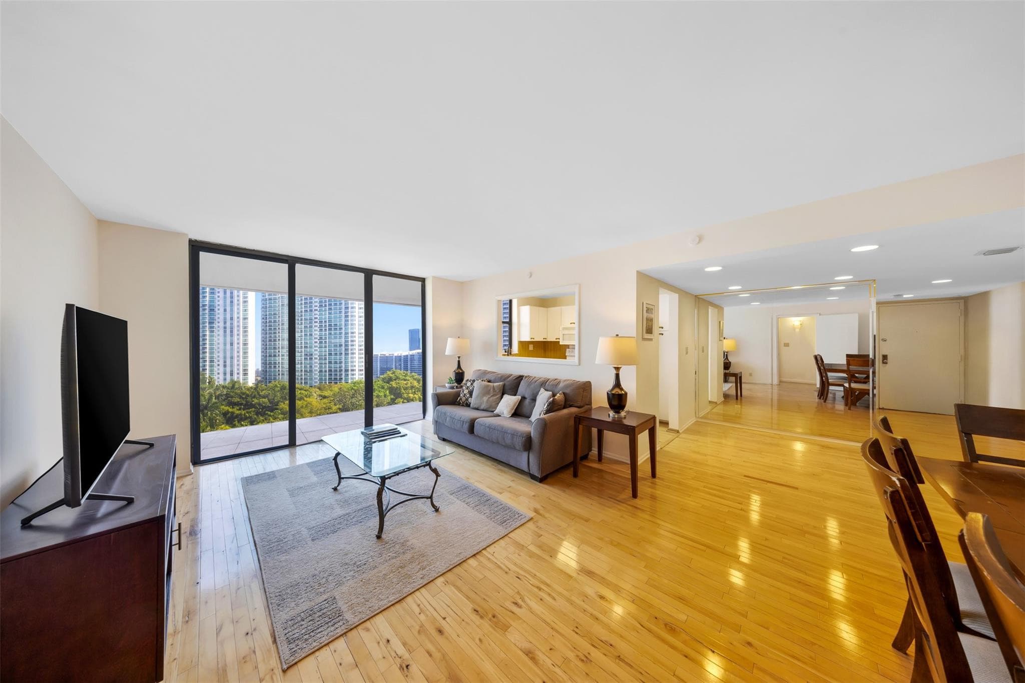 18181 NE 31st Court 804, Aventura, FL 33160 — photo 1 of 27