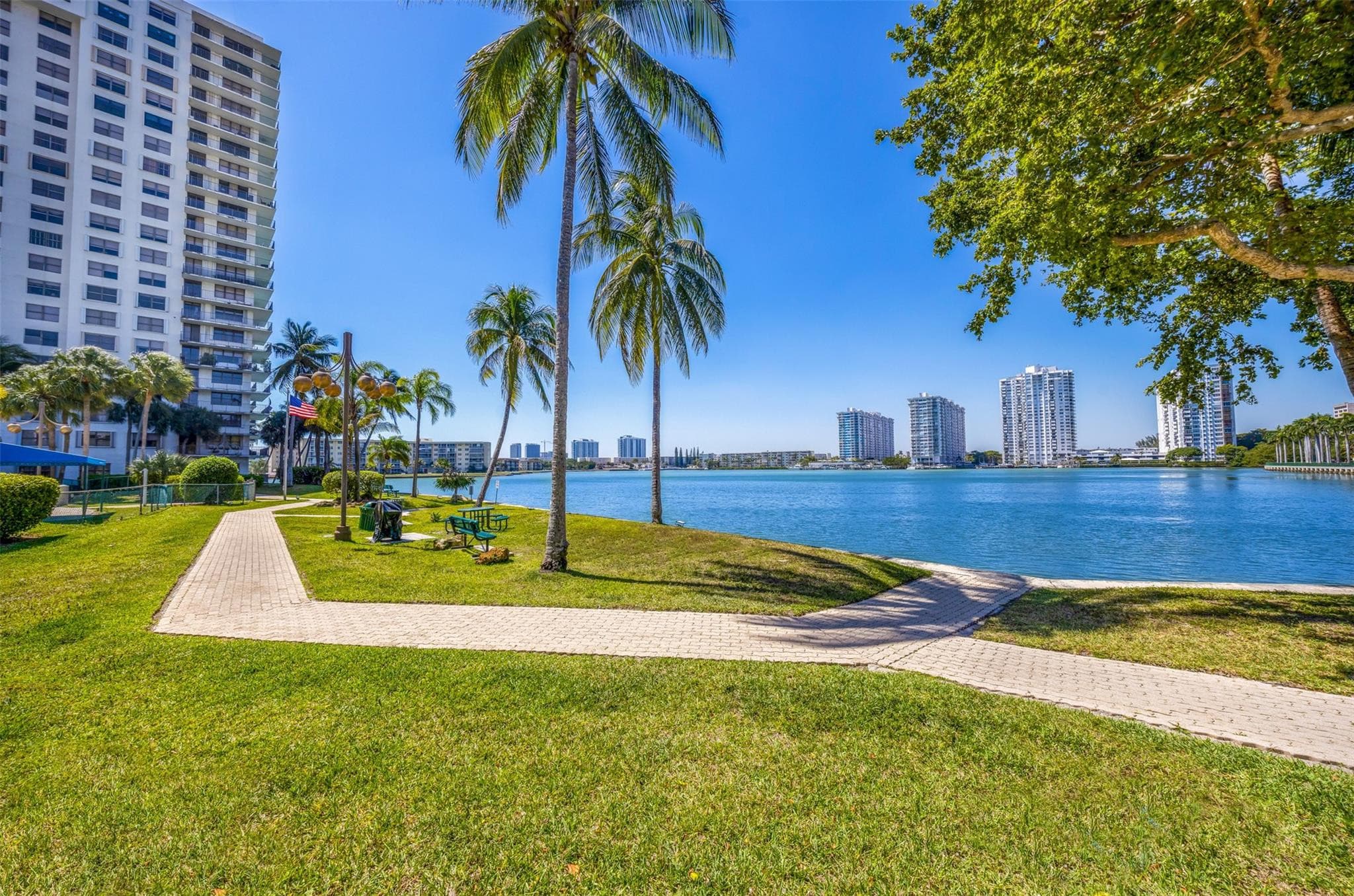 18181 NE 31st Court 804, Aventura, FL 33160 — photo 26 of 27
