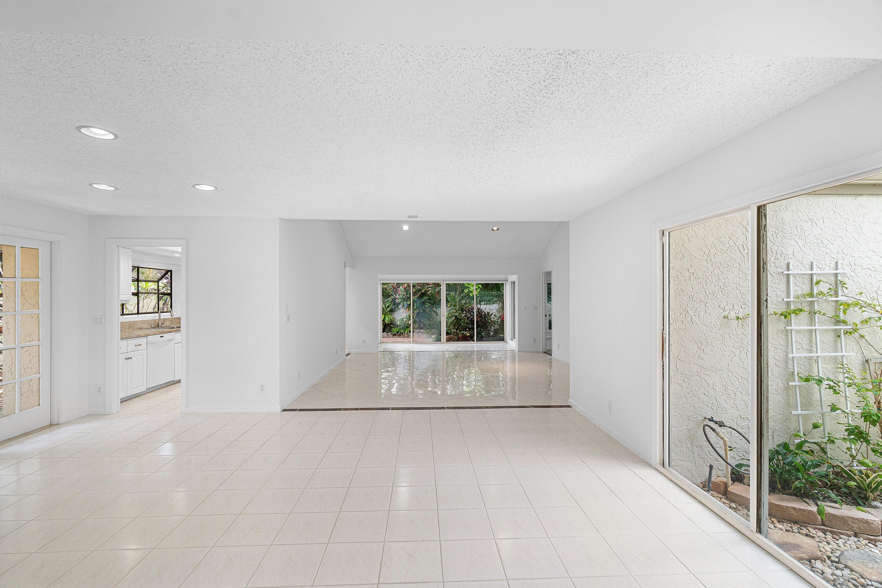 5635 Kiowa Circle, Boynton Beach, FL 33437 — photo 13 of 52