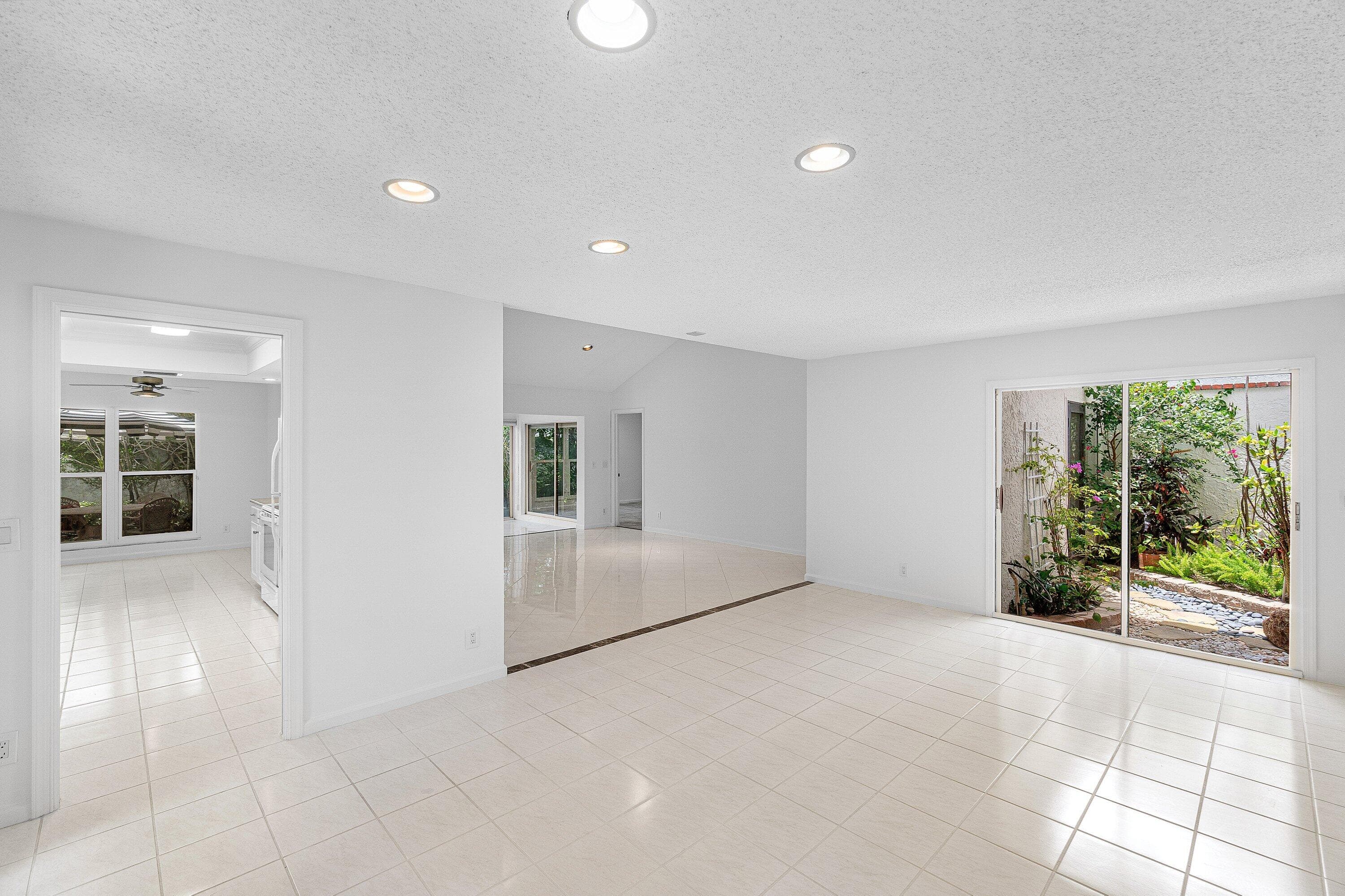 5635 Kiowa Circle, Boynton Beach, FL 33437 — photo 14 of 52