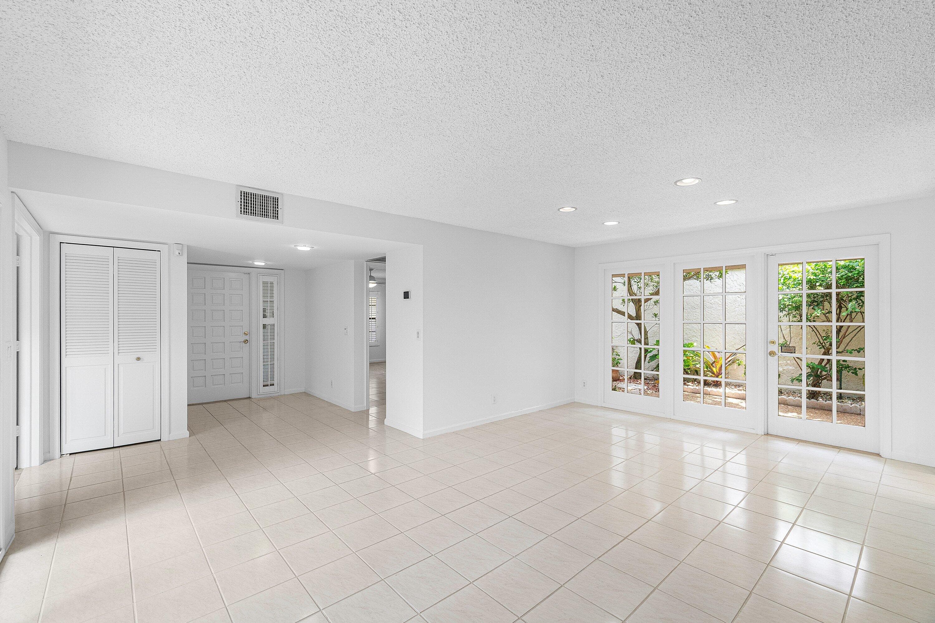 5635 Kiowa Circle, Boynton Beach, FL 33437 — photo 15 of 52