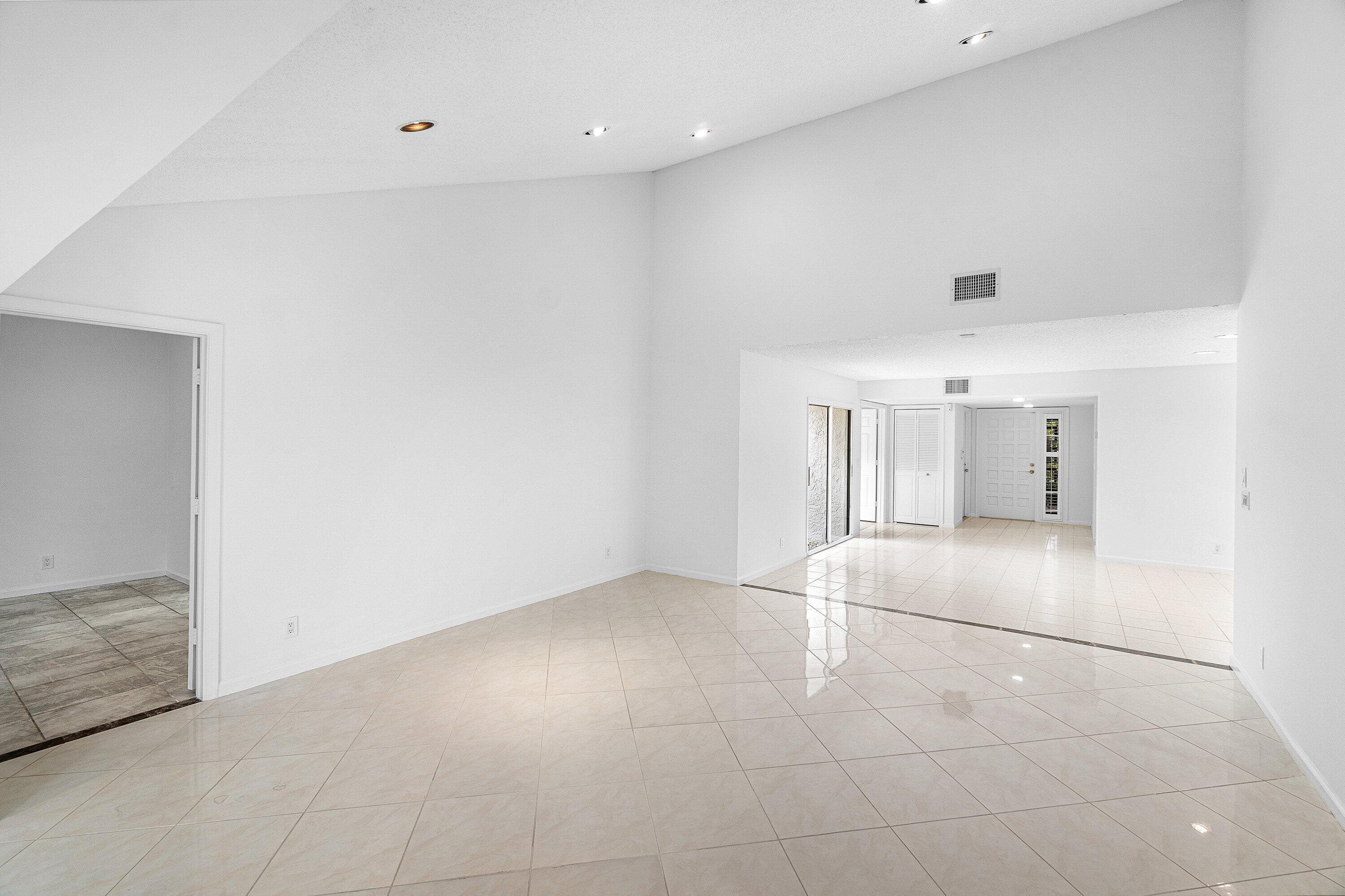 5635 Kiowa Circle, Boynton Beach, FL 33437 — photo 18 of 52