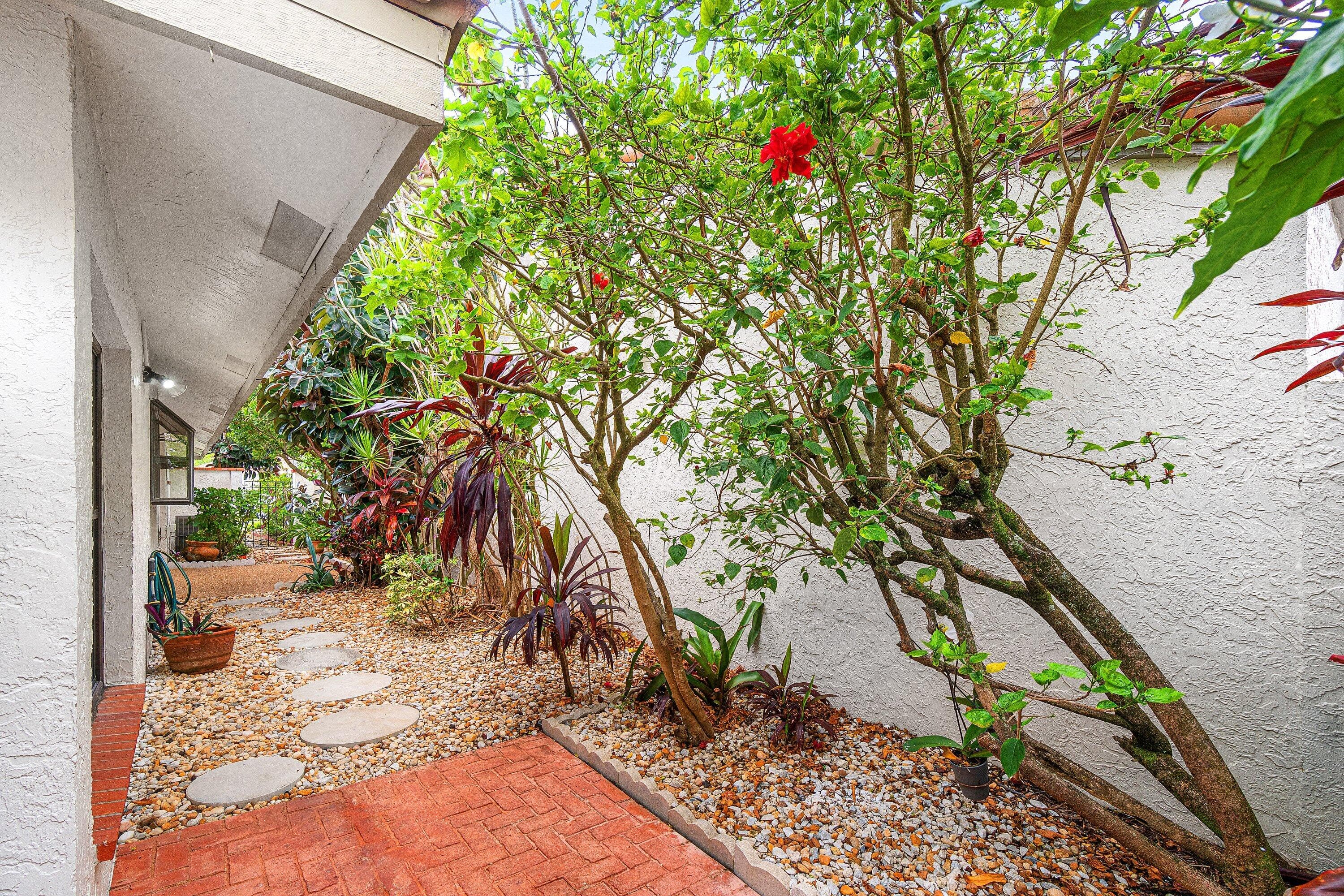 5635 Kiowa Circle, Boynton Beach, FL 33437 — photo 45 of 52