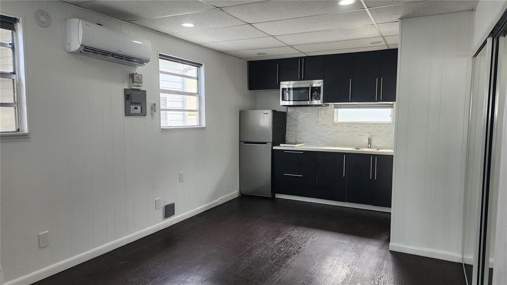 5330 SW 24th Avenue Studio, Dania Beach, FL 33312 — photo 8 of 9