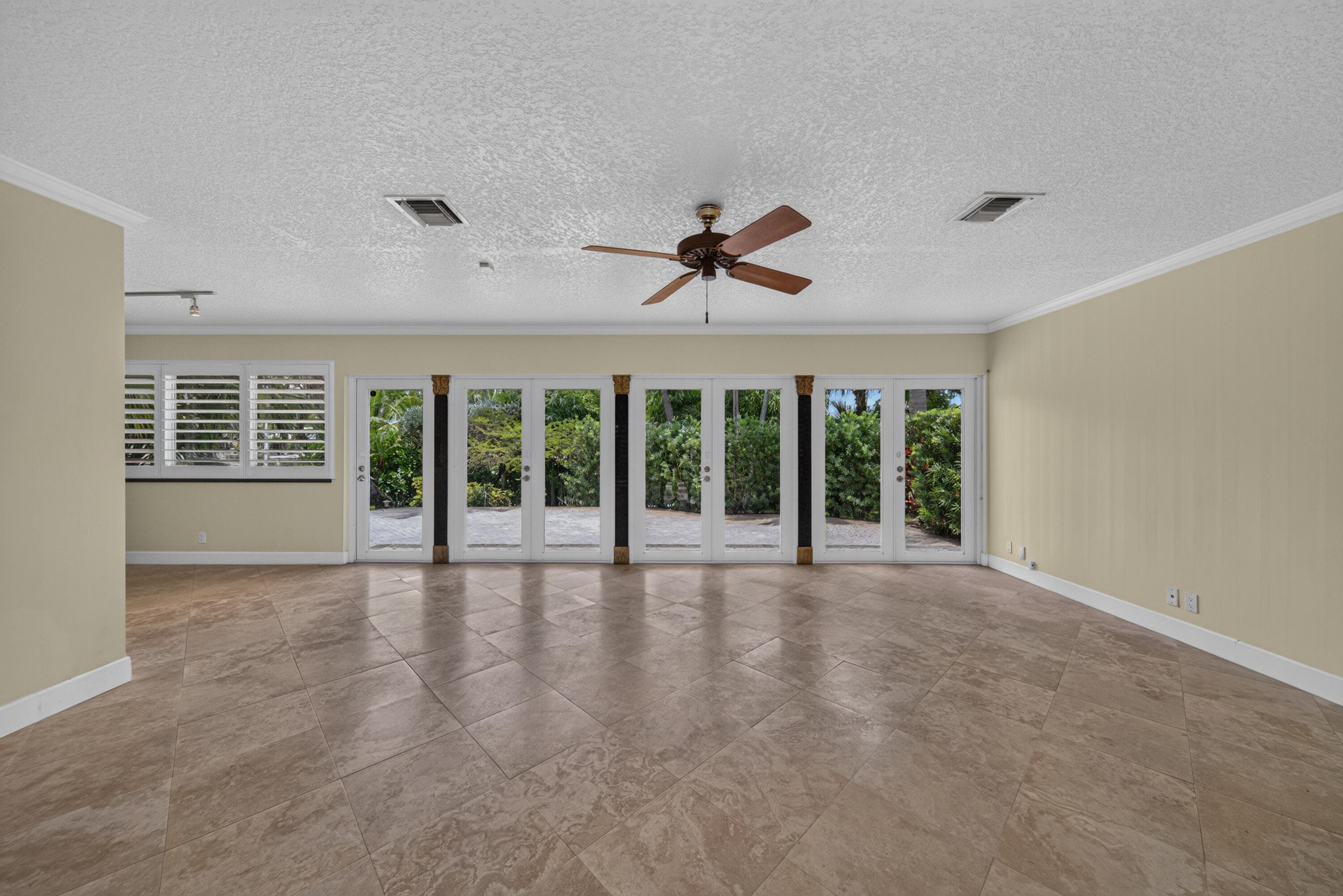 1325 Guava Isle, Fort Lauderdale, FL 33315 — photo 11 of 30