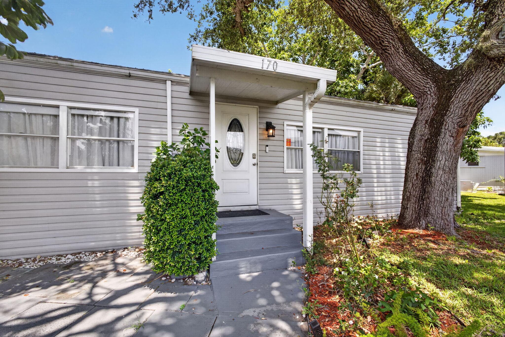170 Maple Avenue W, Palm Beach Gardens, FL 33410 — photo 7 of 63