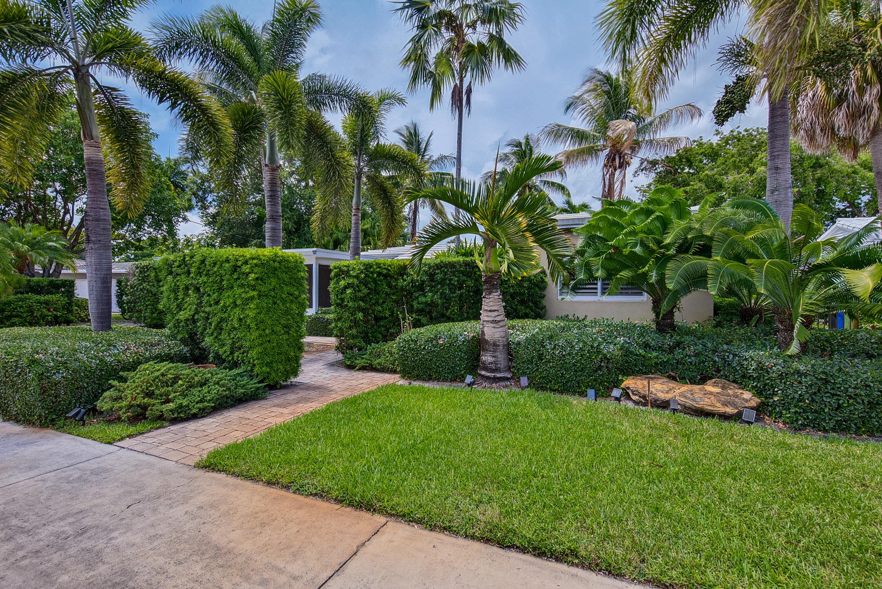 1325 Guava Isle, Fort Lauderdale, FL 33315 — photo 3 of 30