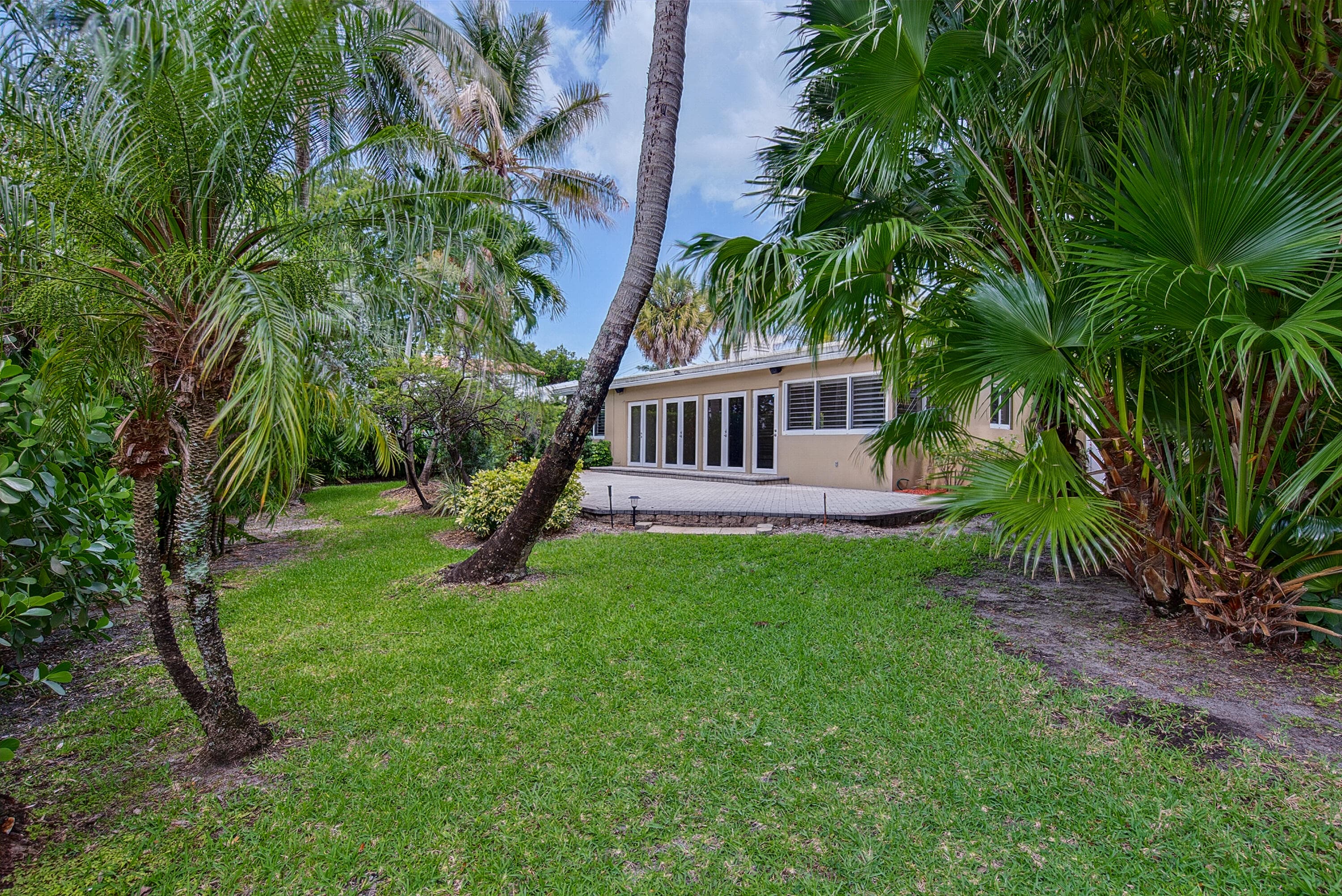 1325 Guava Isle, Fort Lauderdale, FL 33315 — photo 22 of 30