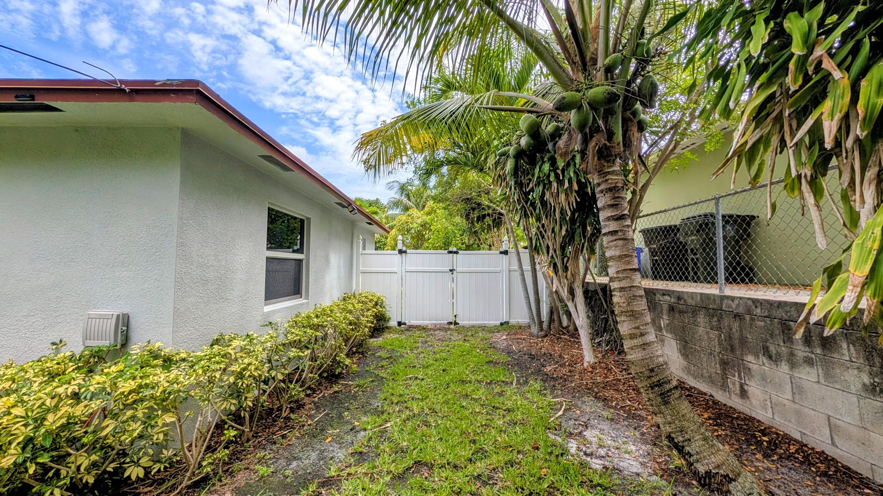 1719 15th Avenue N, Lake Worth Beach, FL 33460 — photo 40 of 43