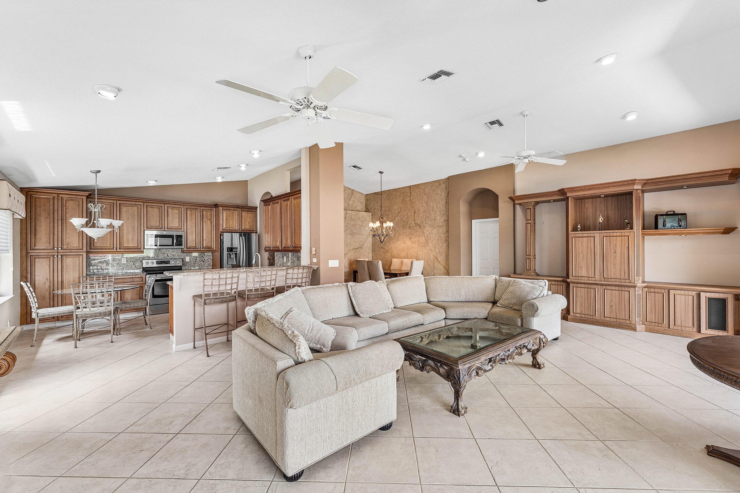 7385 Haviland Circle, Boynton Beach, FL 33437 — photo 7 of 56
