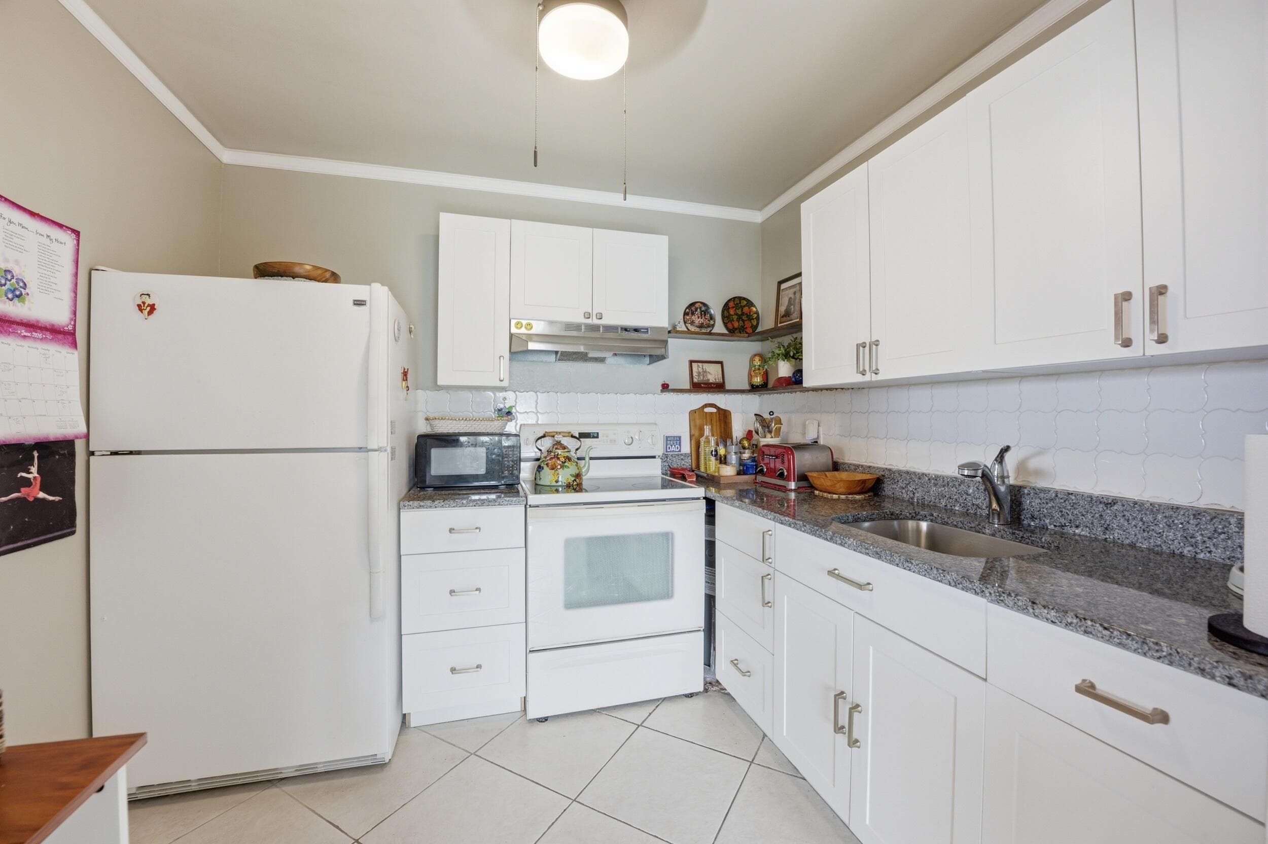 47 Saxony A, Delray Beach, FL 33446 — photo 12 of 62