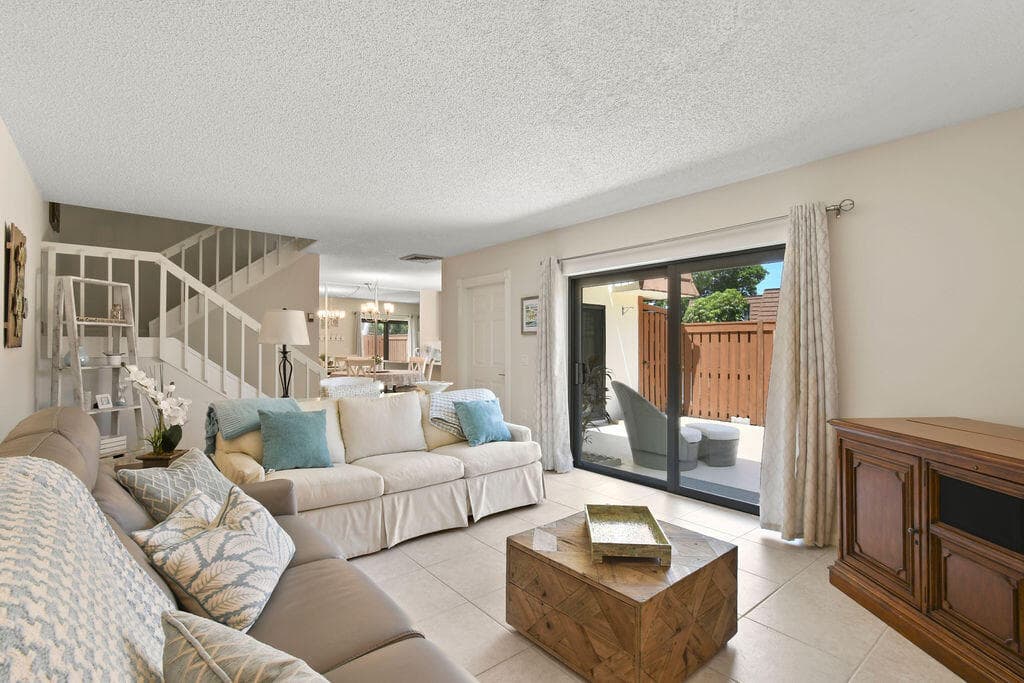 3900 SE County Line Road 22a, Jupiter, FL 33469 — photo 14 of 50