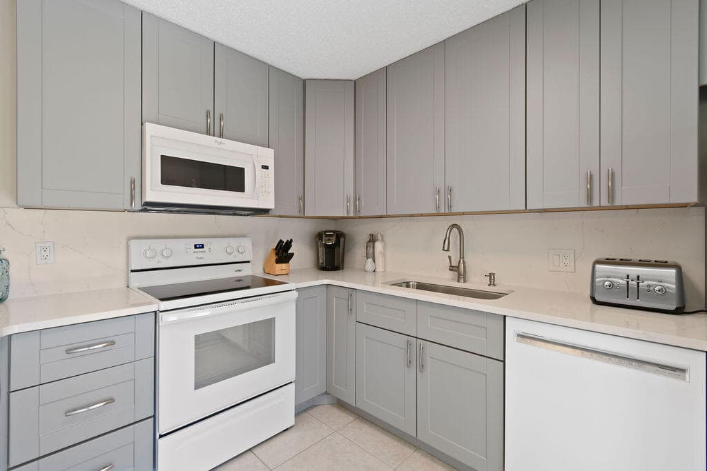 3900 SE County Line Road 22a, Jupiter, FL 33469 — photo 17 of 50