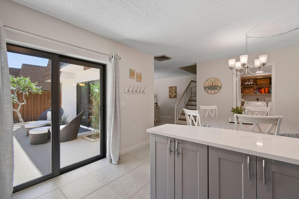 3900 SE County Line Road 22a, Jupiter, FL 33469 — photo 19 of 50