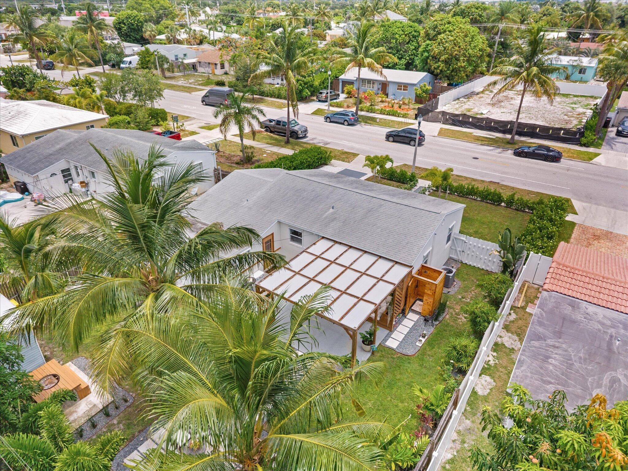 350 Forest Hill Boulevard, West Palm Beach, FL 33405 — photo 16 of 35