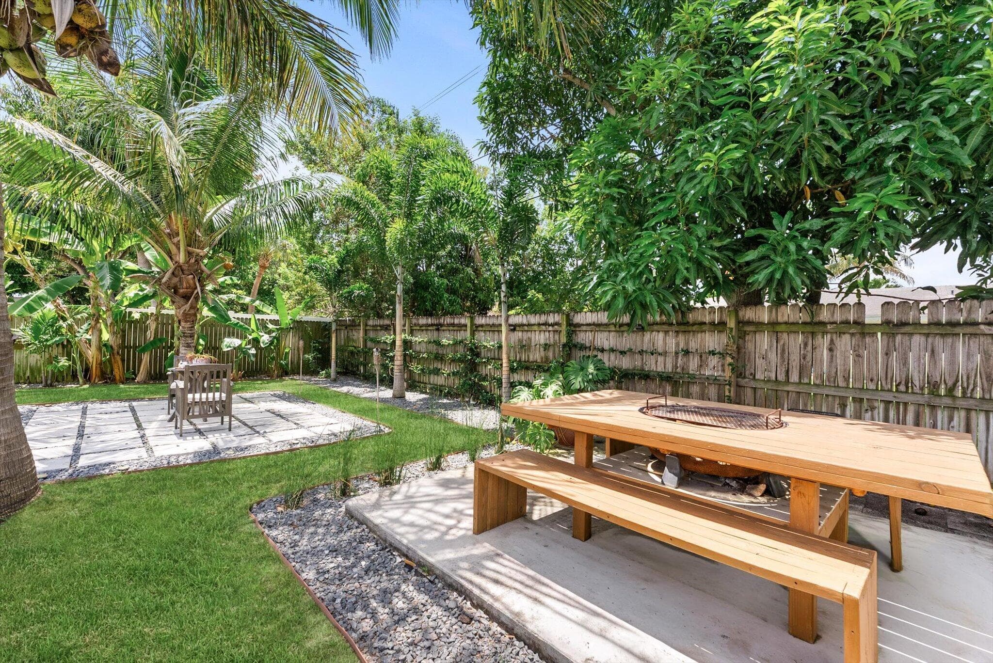 350 Forest Hill Boulevard, West Palm Beach, FL 33405 — photo 21 of 35
